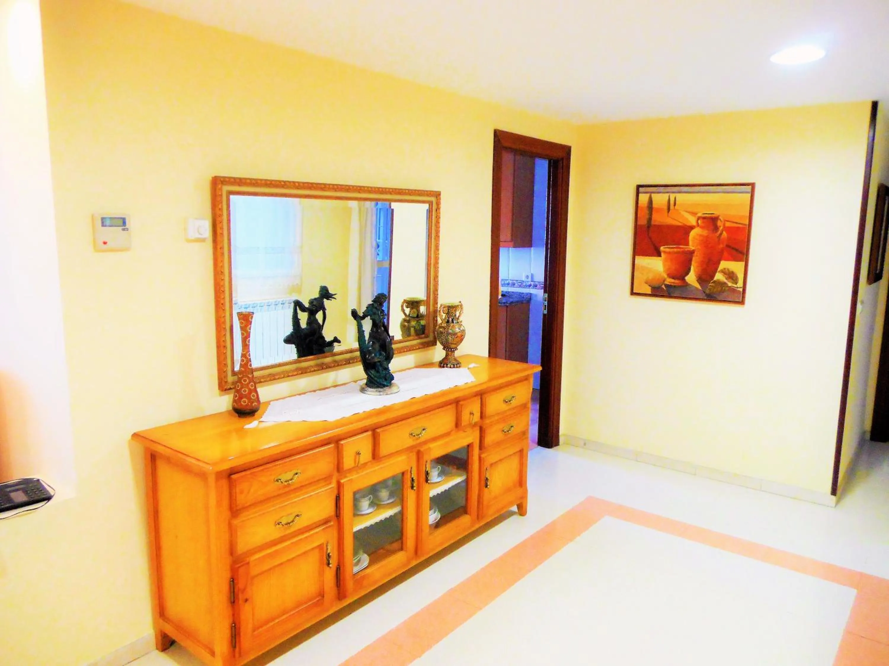 Communal lounge/ TV room in Martin House & Granada