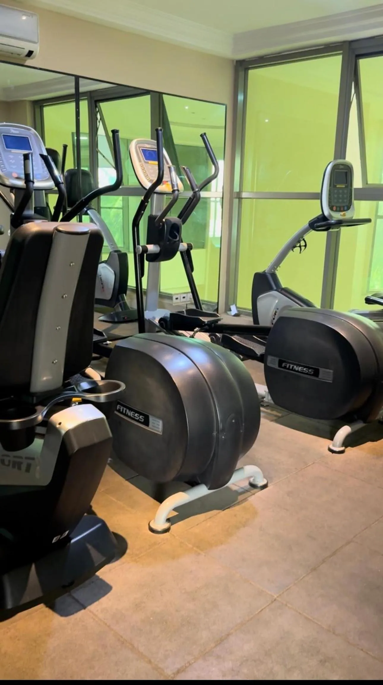 Fitness centre/facilities in Grand MiCasa ACI 2000