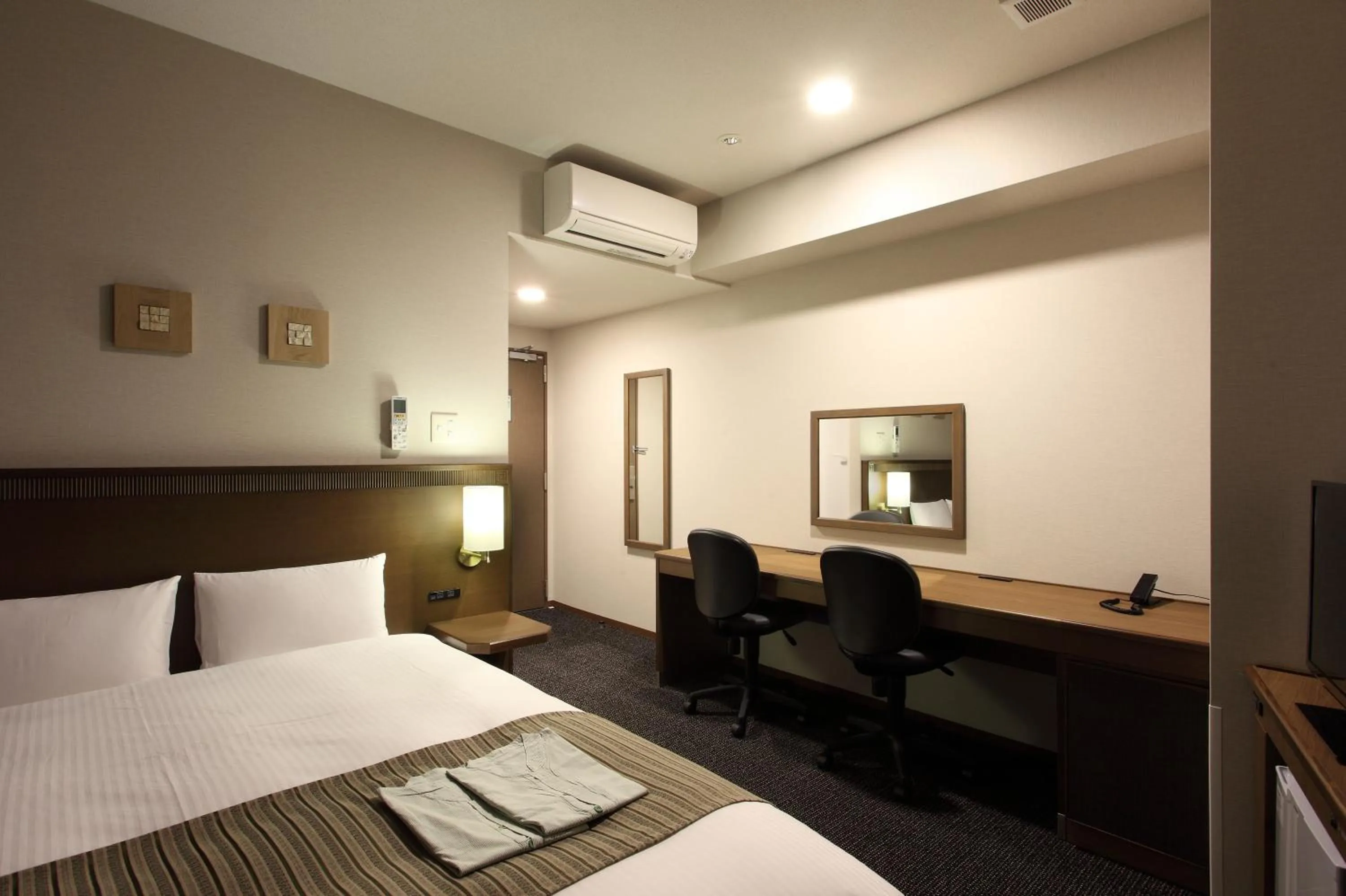 Photo of the whole room, Bed in Toyooka Green Hotel Morris