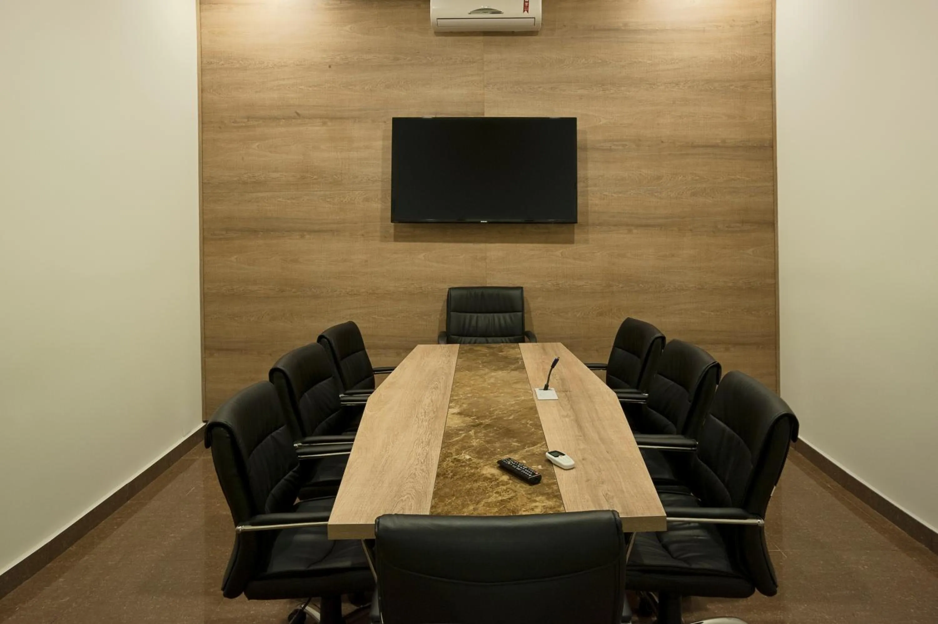 Tryp by Wyndham Varginha Cafe Royal