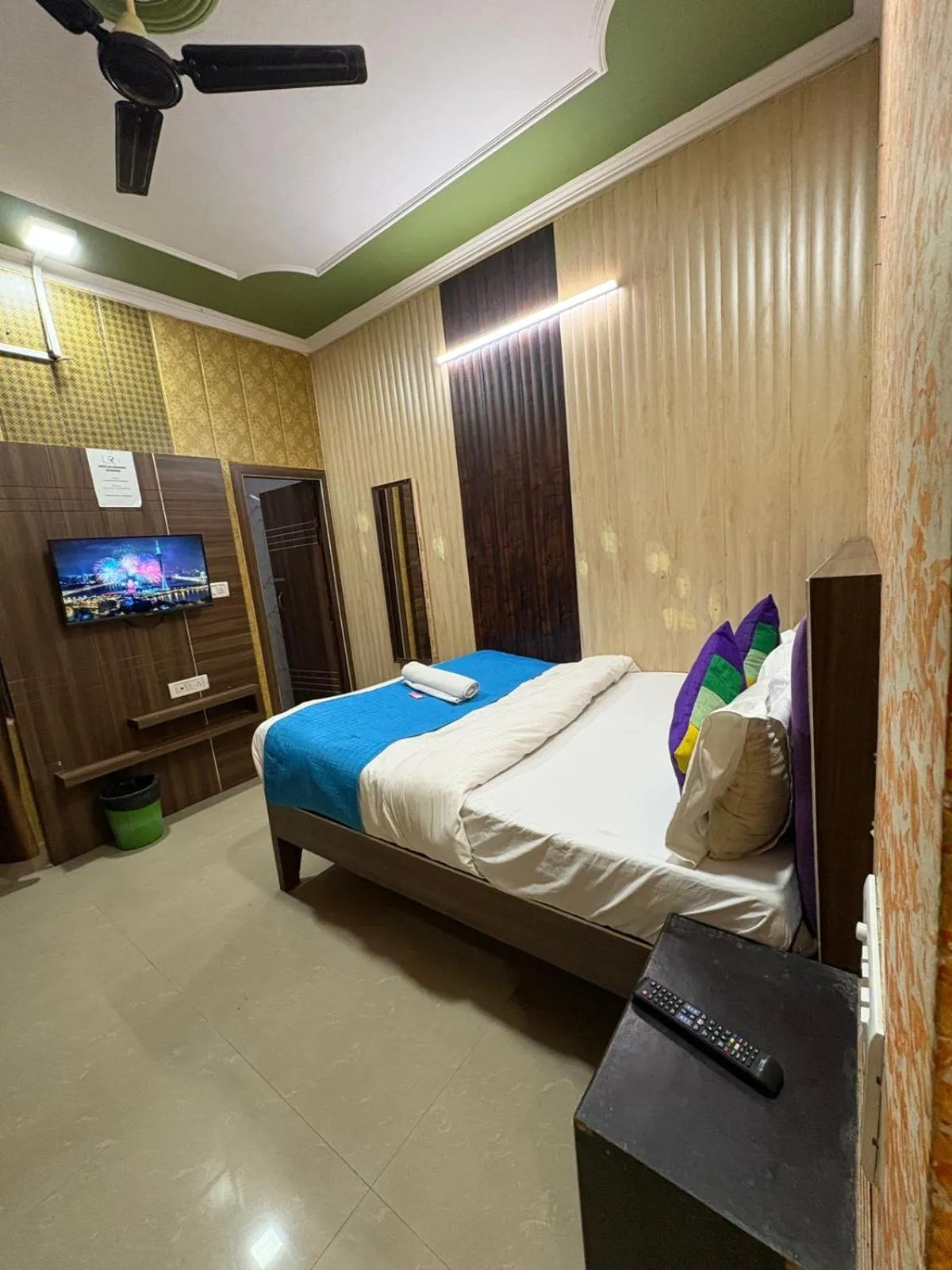 Bed in AD ressidency Hotel