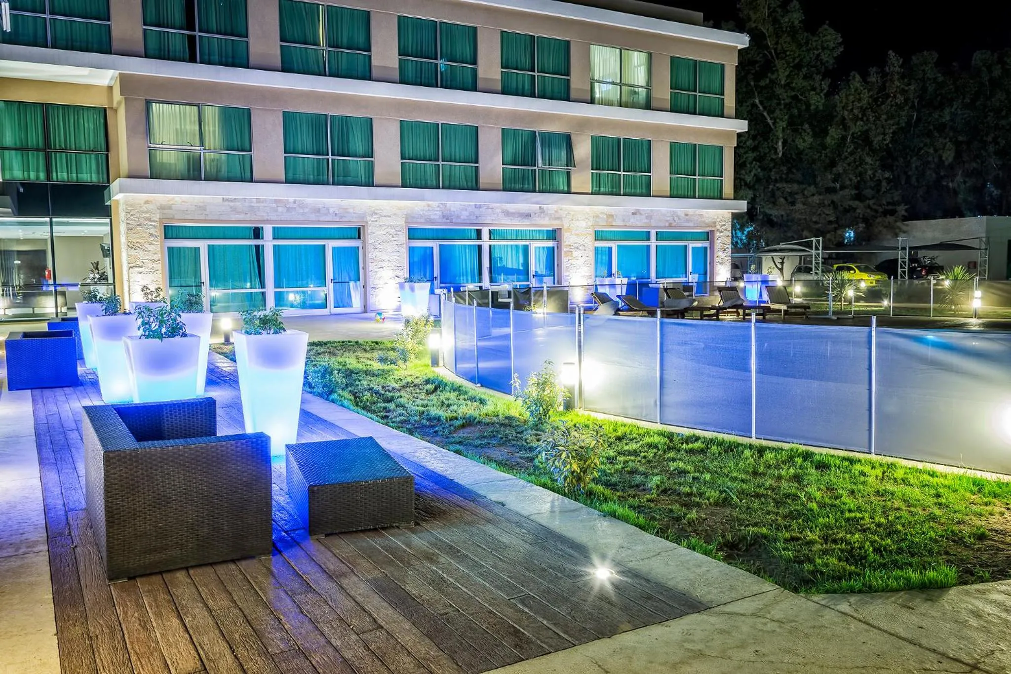 Property building in Howard Johnson Neuquen