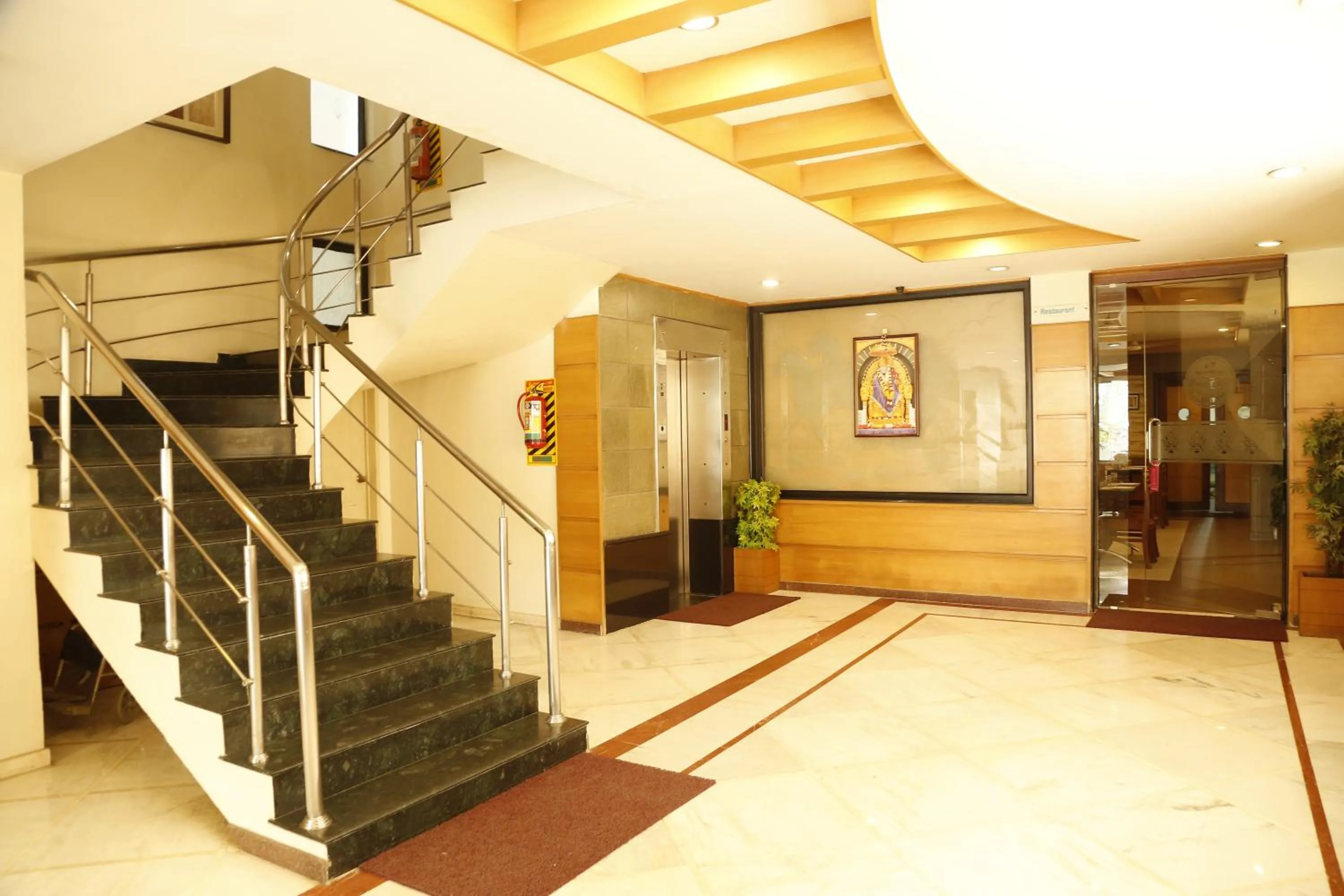 elevator in HOTEL GRAND PLAZzA