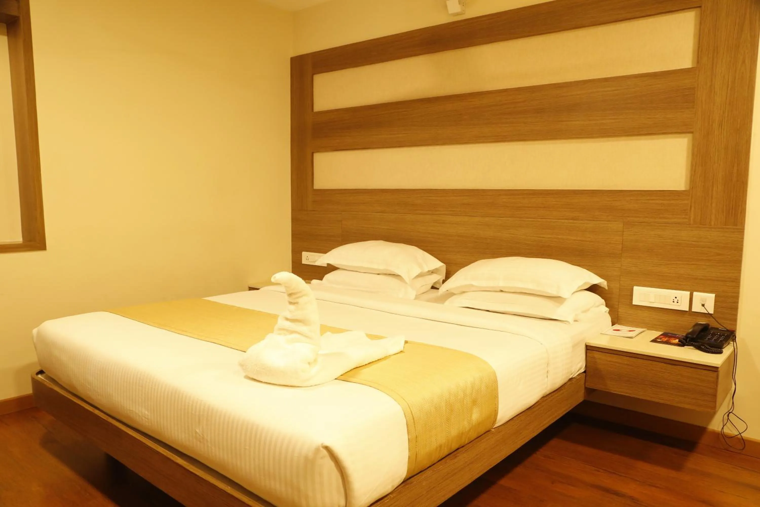 Bed in HOTEL GRAND PLAZzA