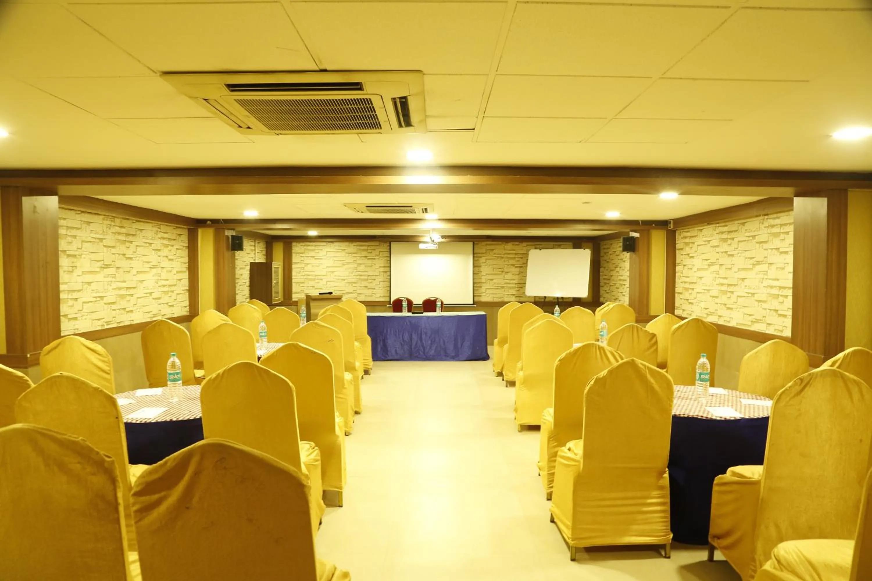 Meeting/conference room in HOTEL GRAND PLAZzA