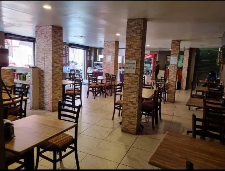 Restaurant/places to eat in Hotel Plaza Queretaro