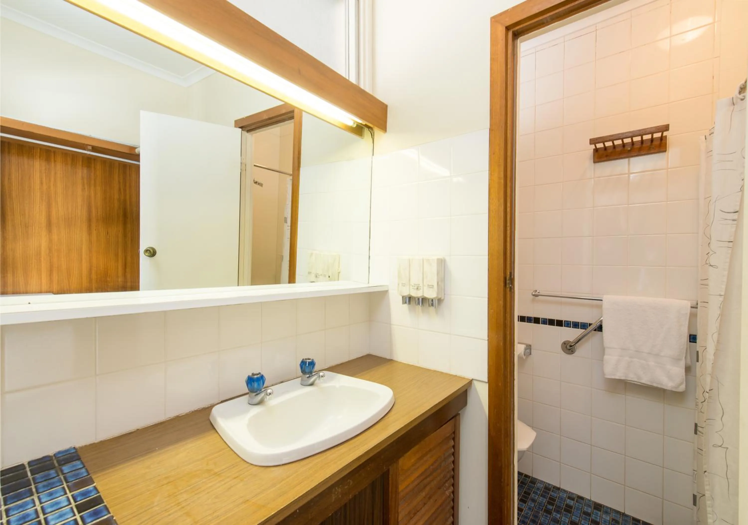 Bathroom in Renmark Country Club