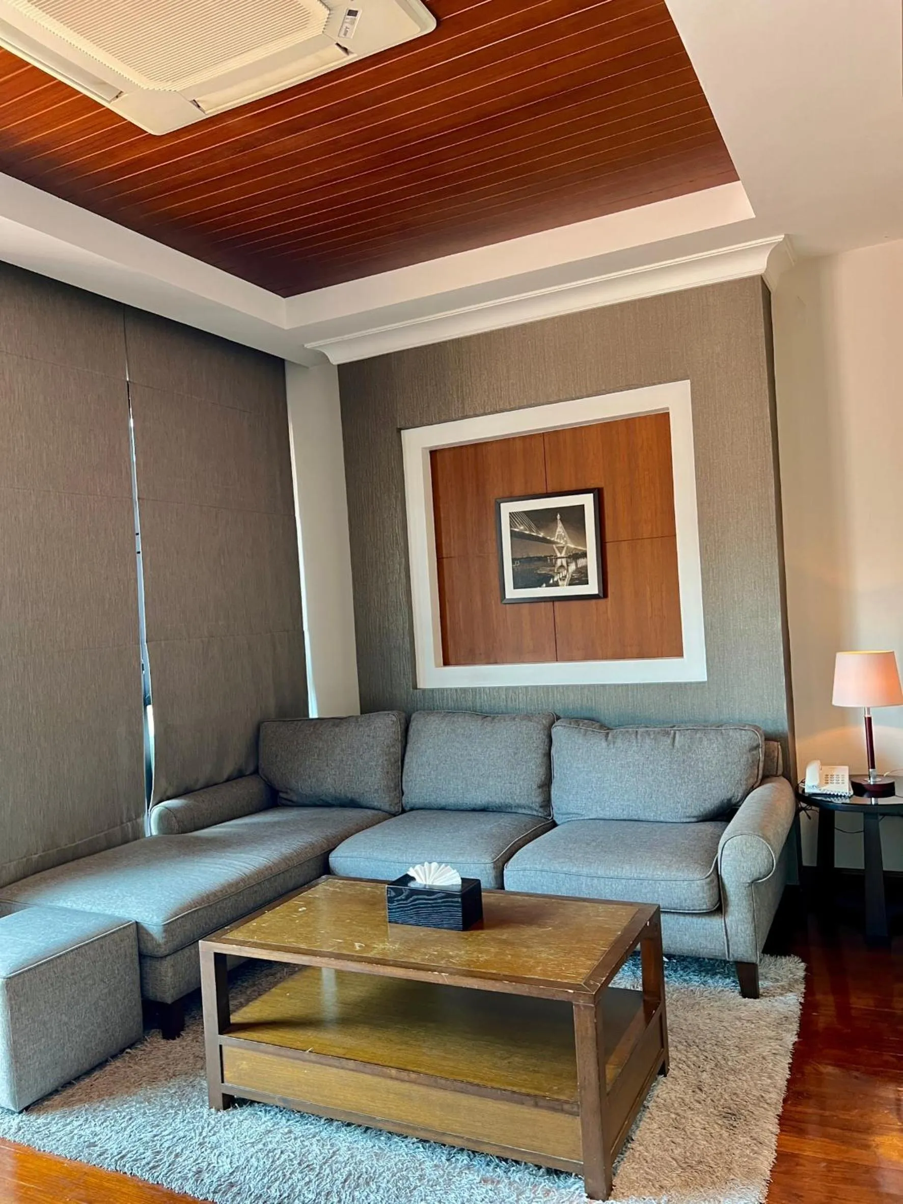 Yotaka Bangkok Hotel