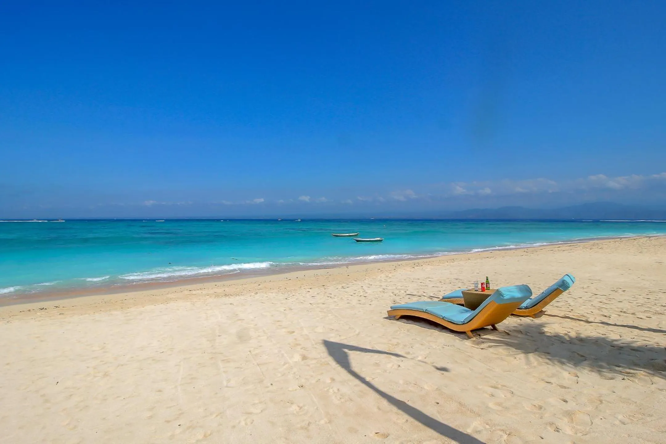 Beach in d'Nusa Beach Club and Resort