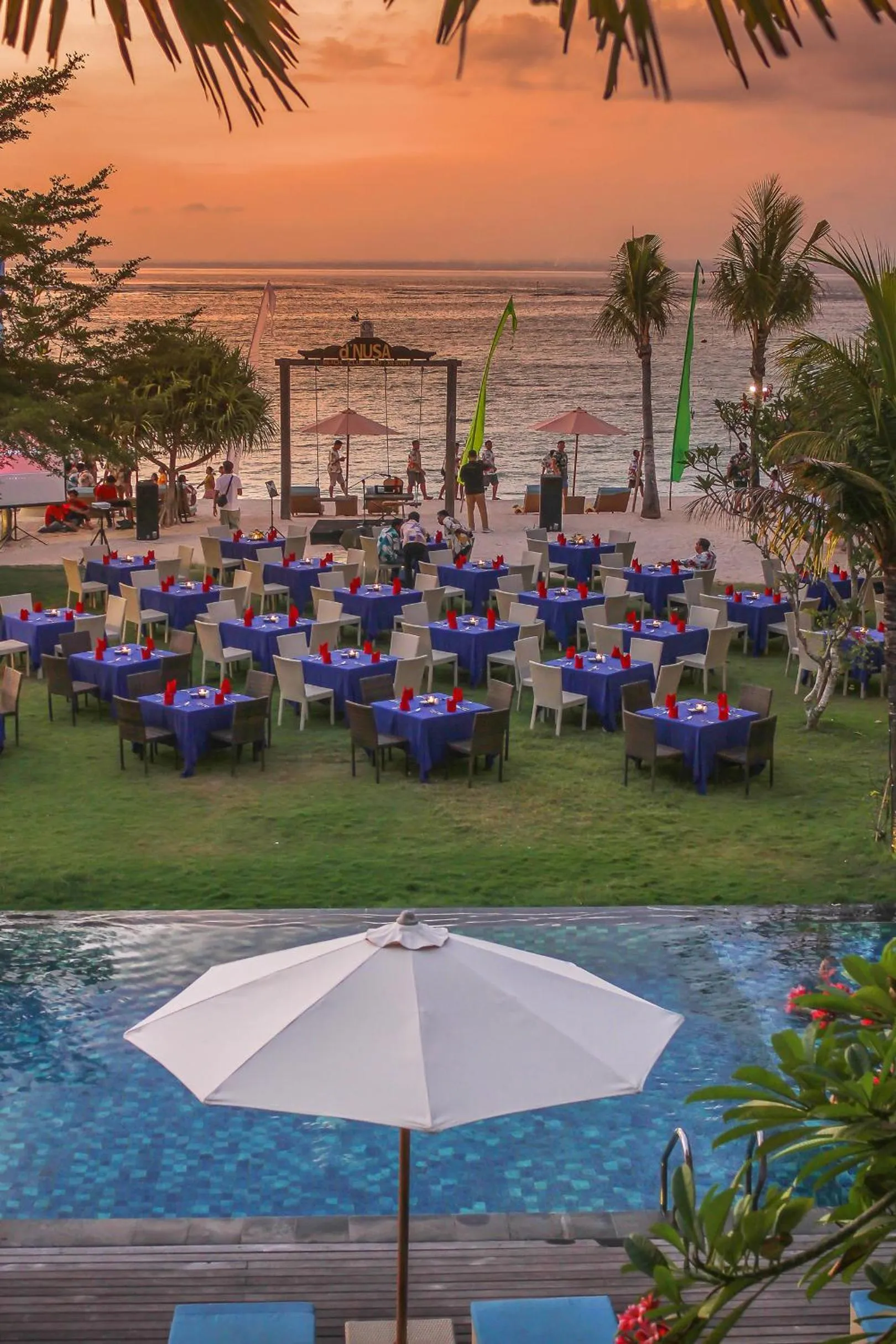 group of guests in d'Nusa Beach Club and Resort