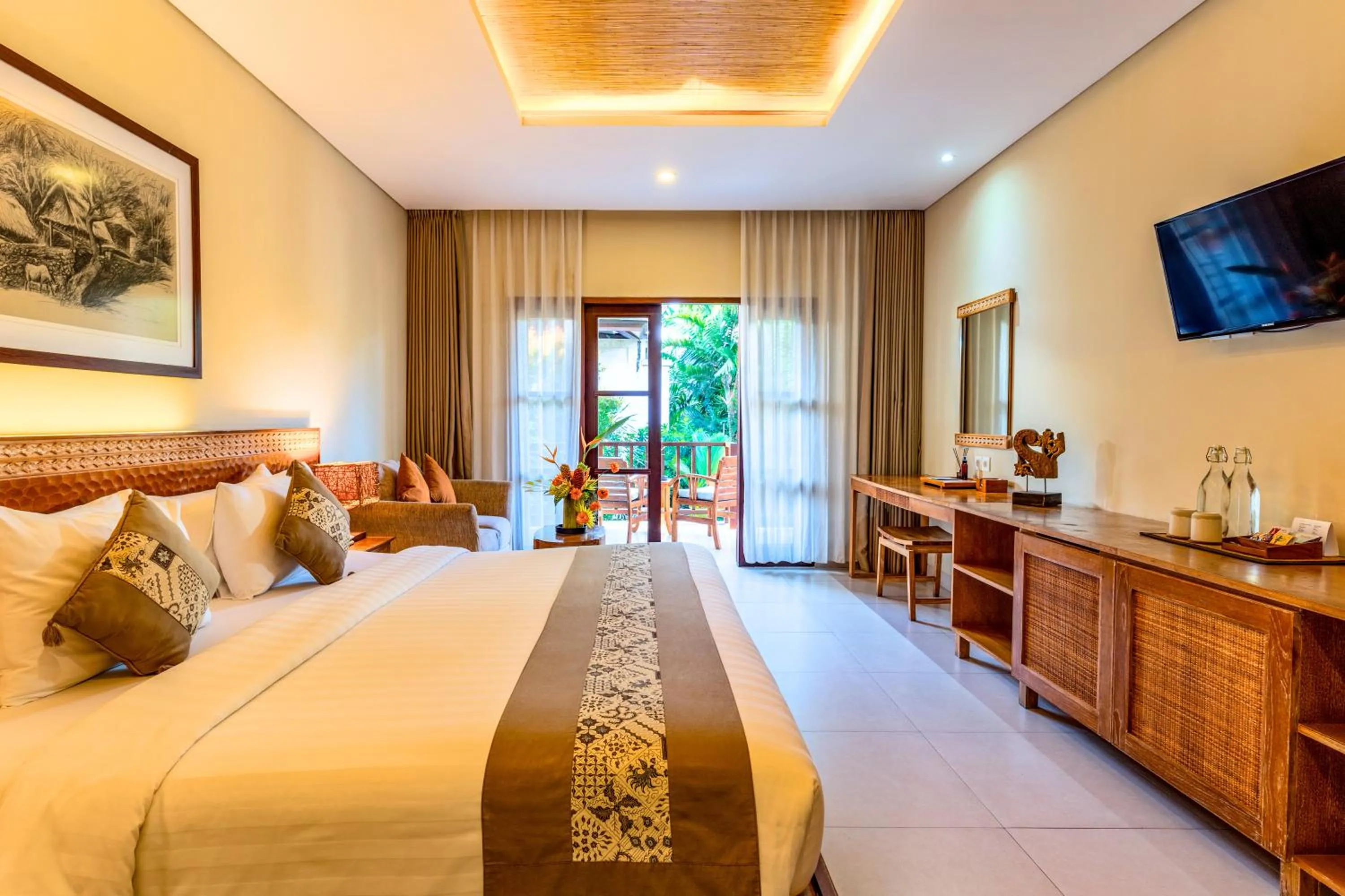 Bed in Radha Phala Resort & Spa