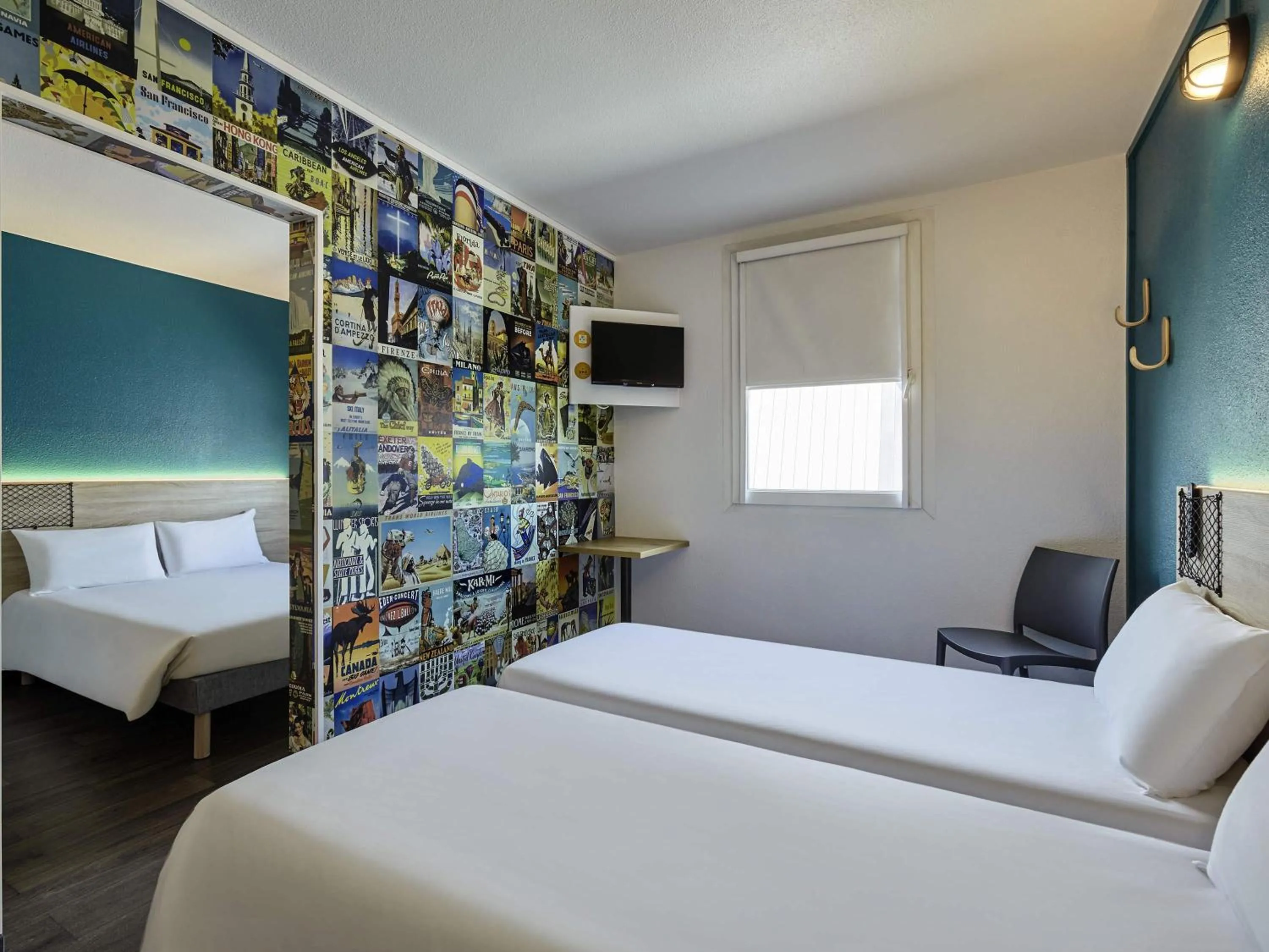 Bedroom, Bed in hotelF1 Paris Porte de Châtillon