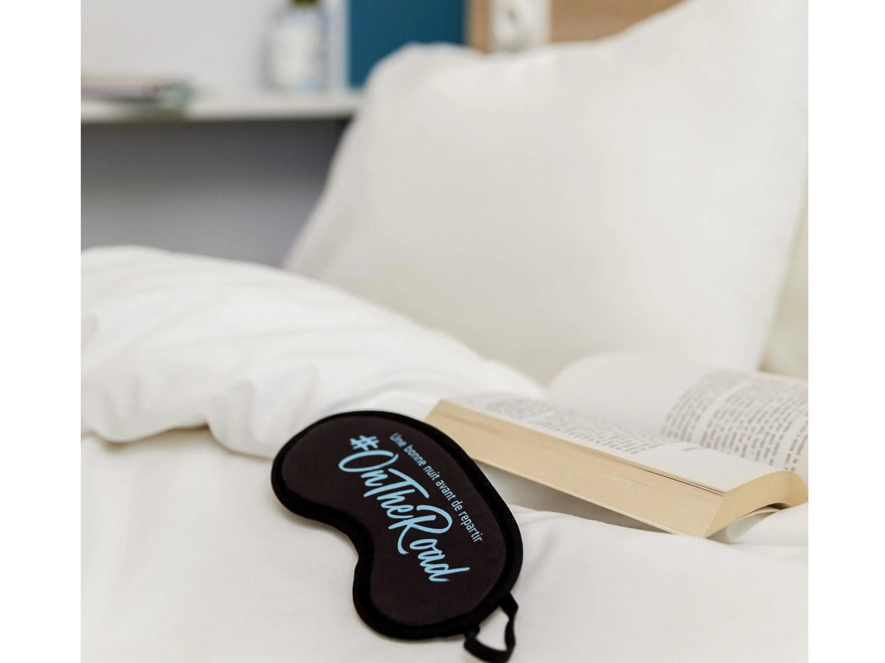 Bedroom, Bed in hotelF1 Paris Porte de Châtillon