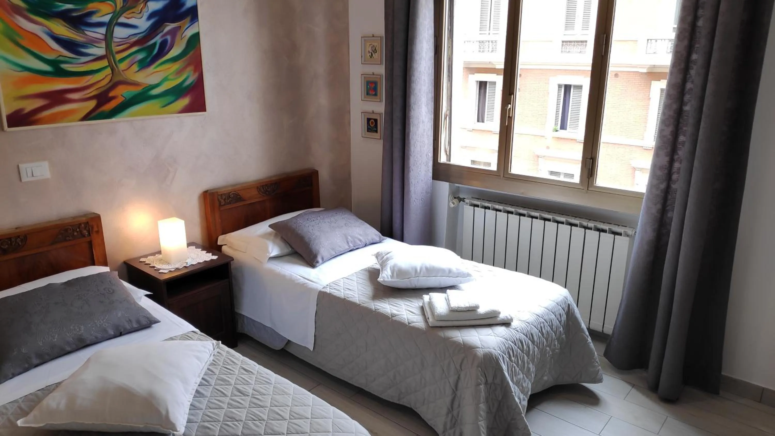 Bed in Bed & Breakfast CENTRALE