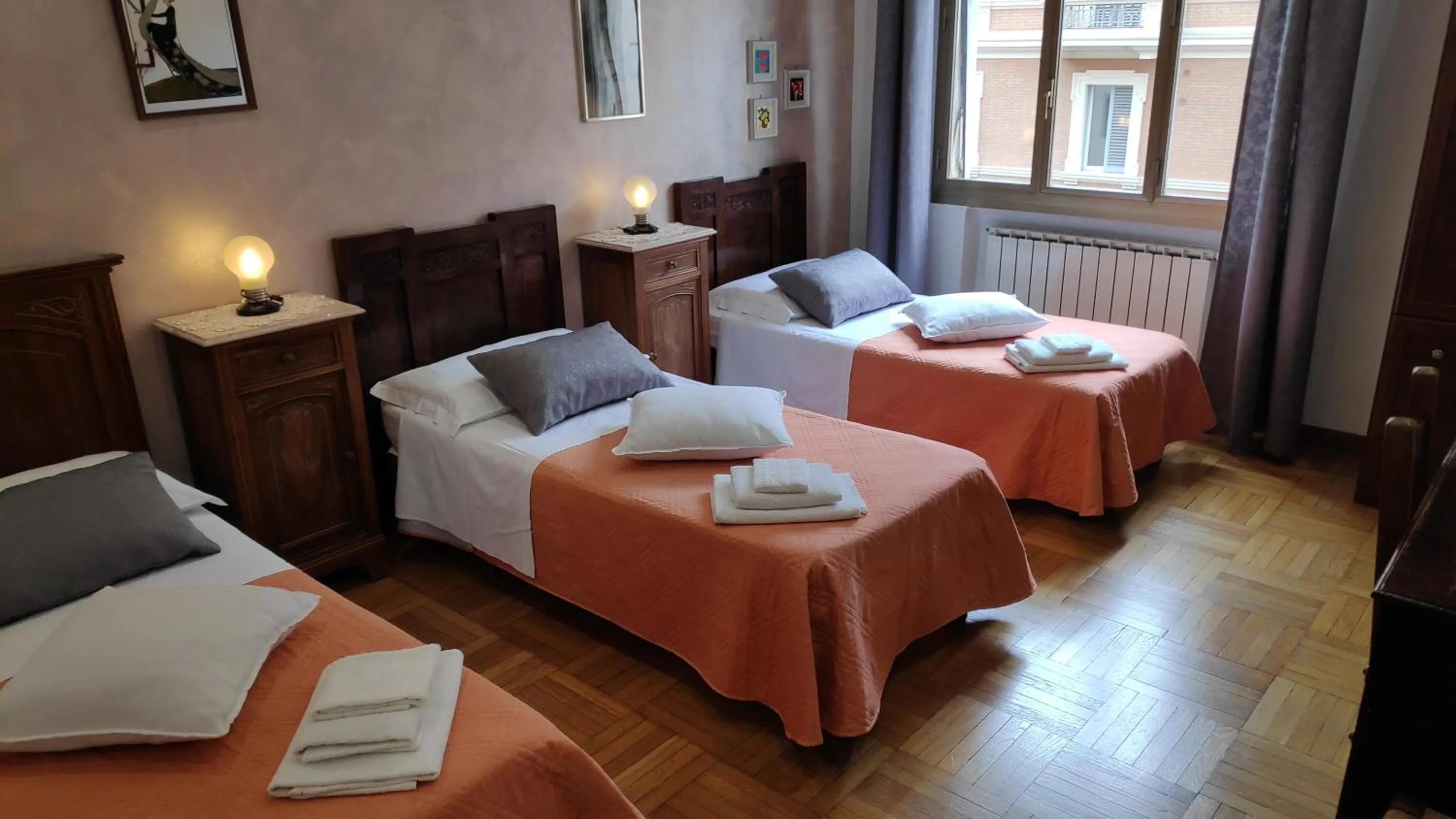 Bed in Bed & Breakfast CENTRALE