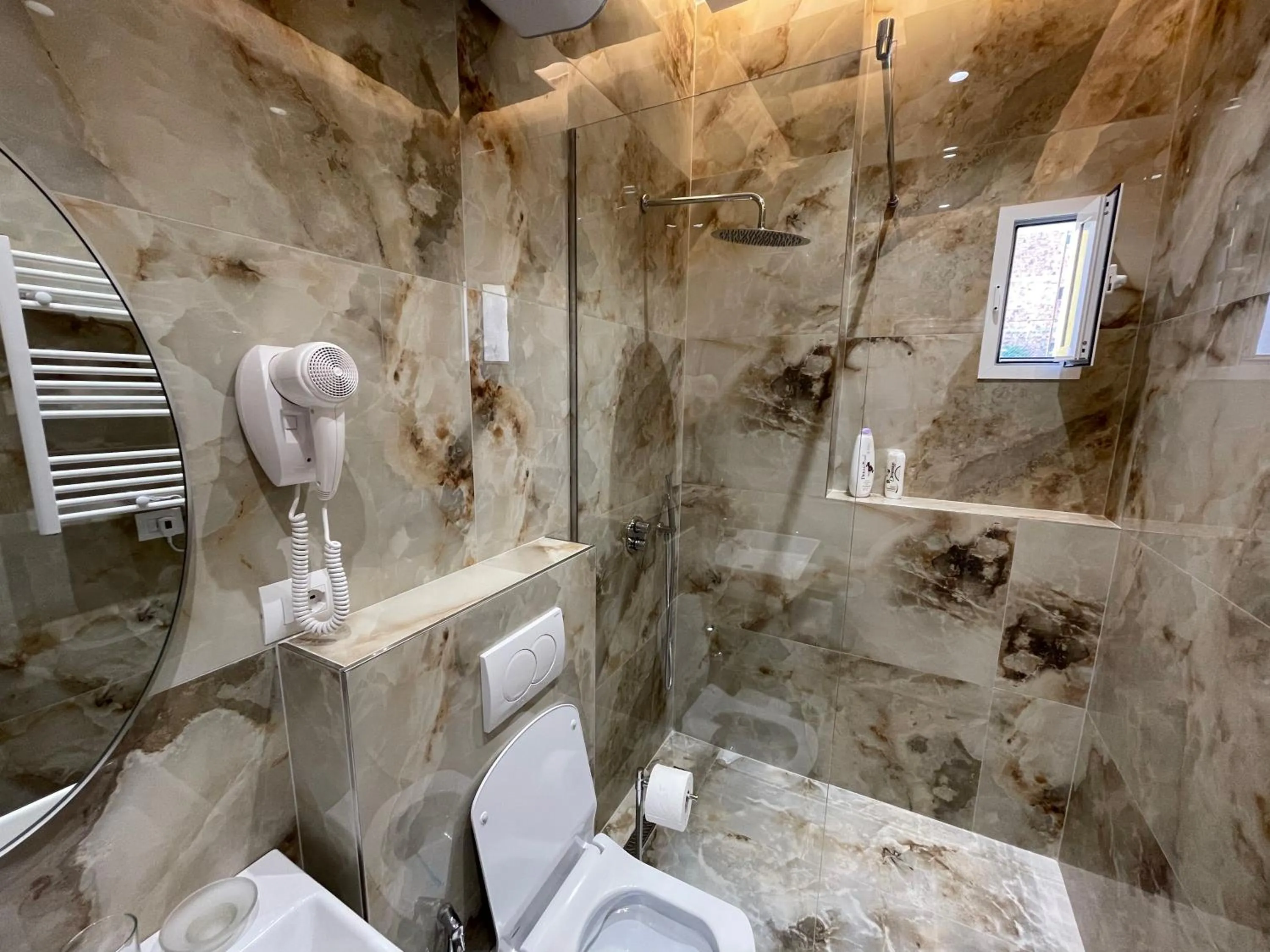 Shower in HOTEL VILA 15 - CENTER