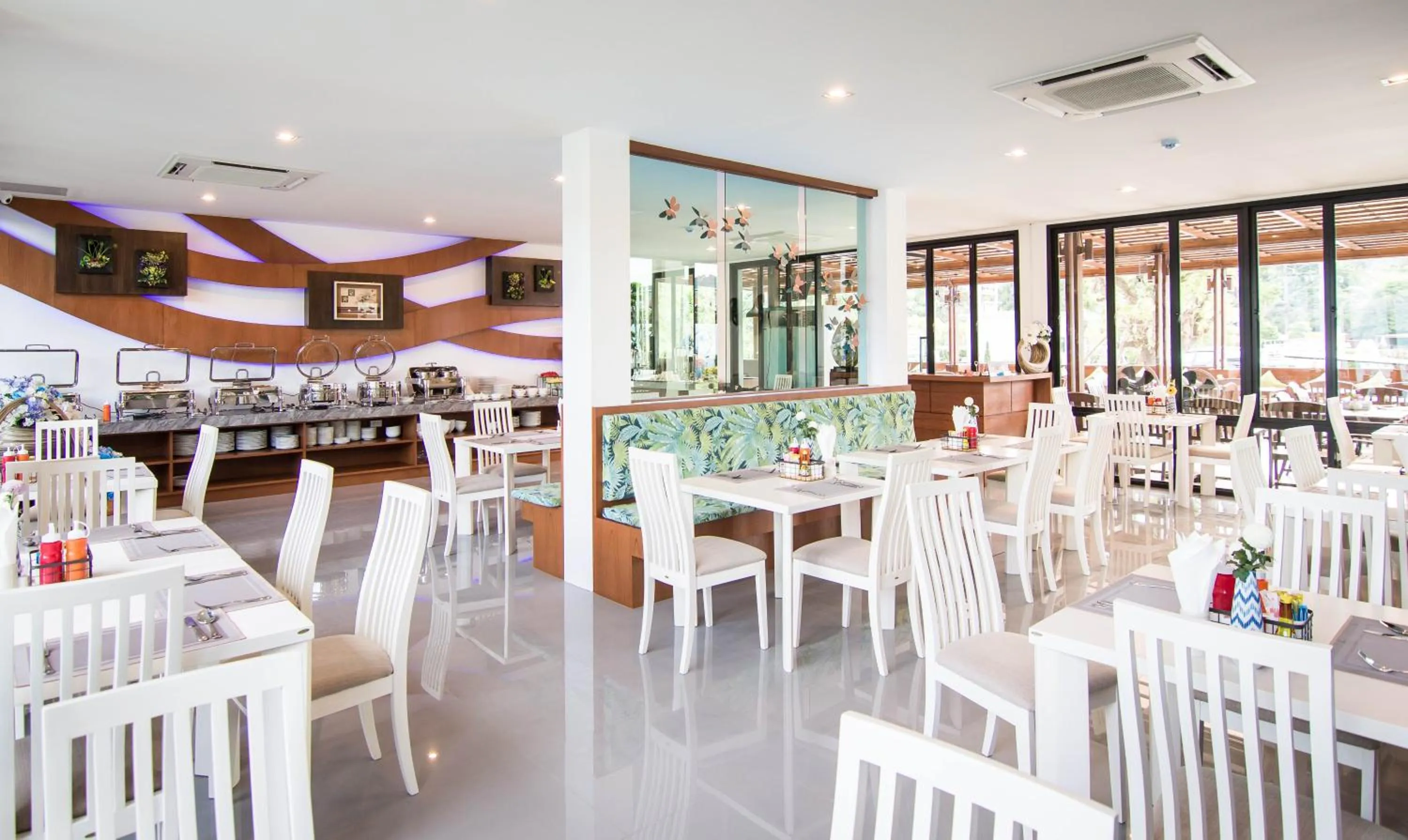 Restaurant/places to eat in The Phu Beach Hotel - SHA Plus