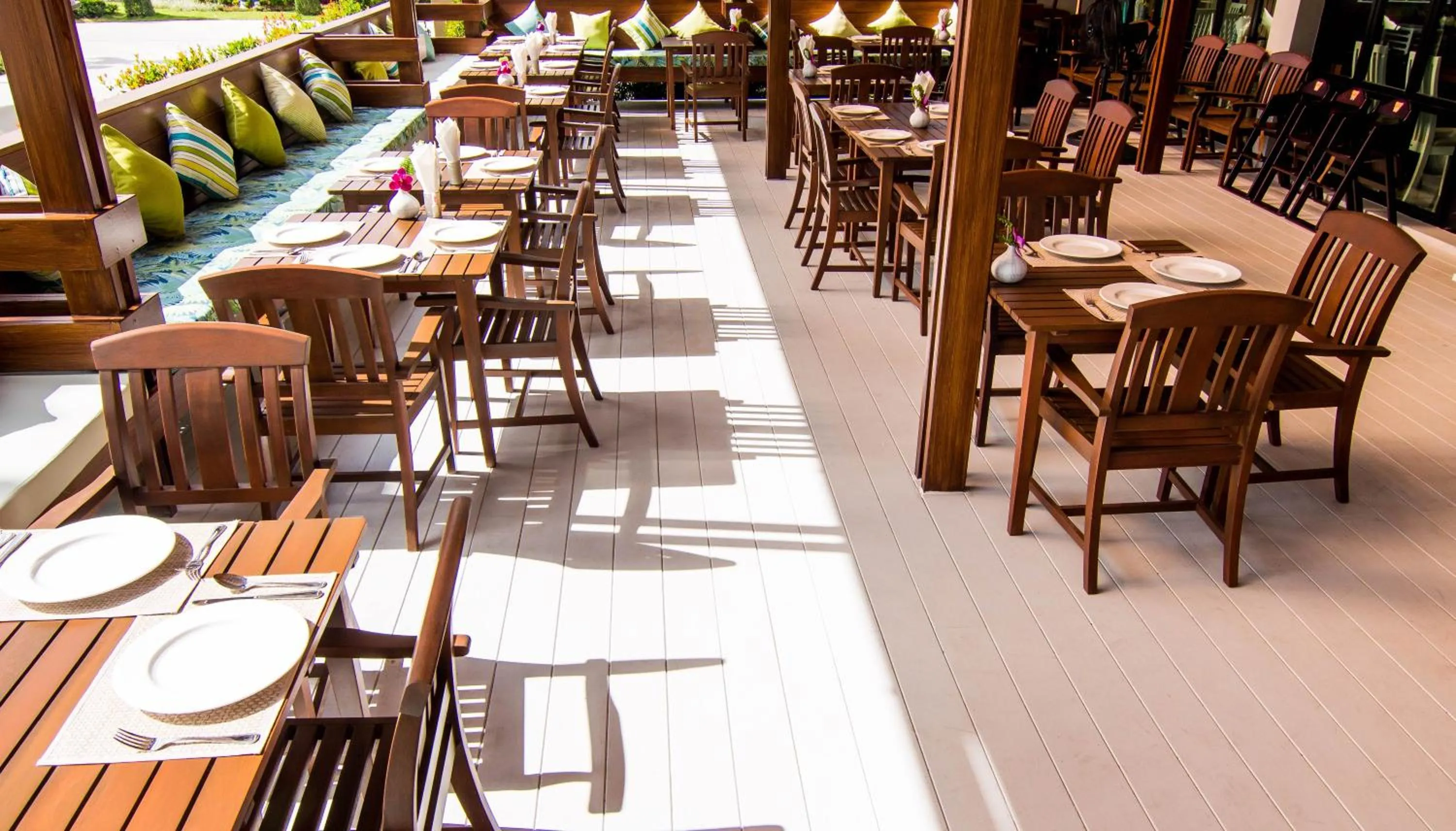 Restaurant/places to eat in The Phu Beach Hotel - SHA Plus