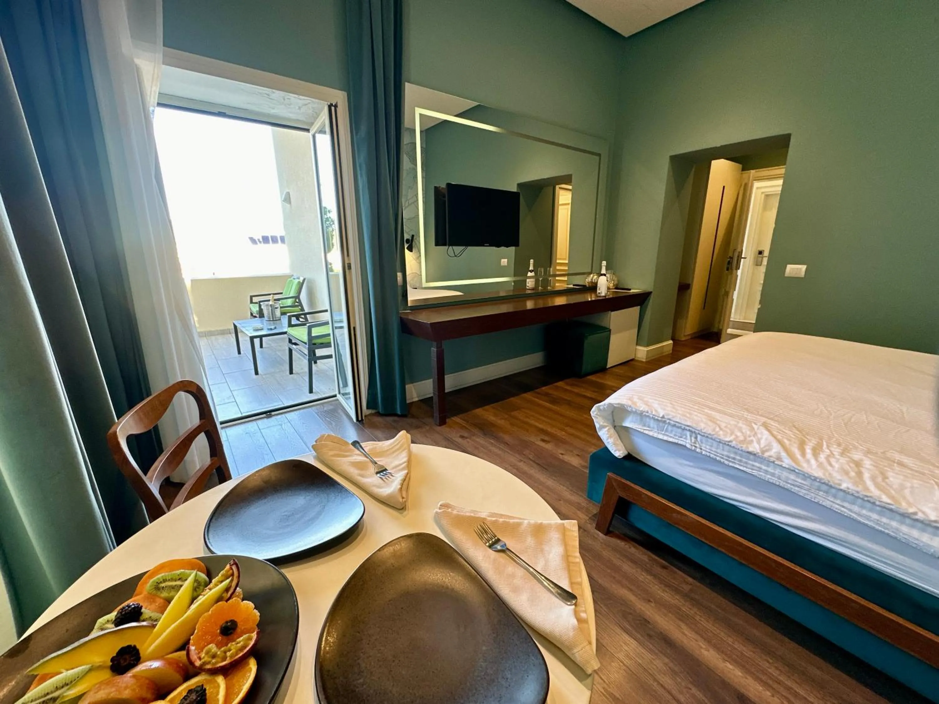 Bed in Le Palazzine Hotel