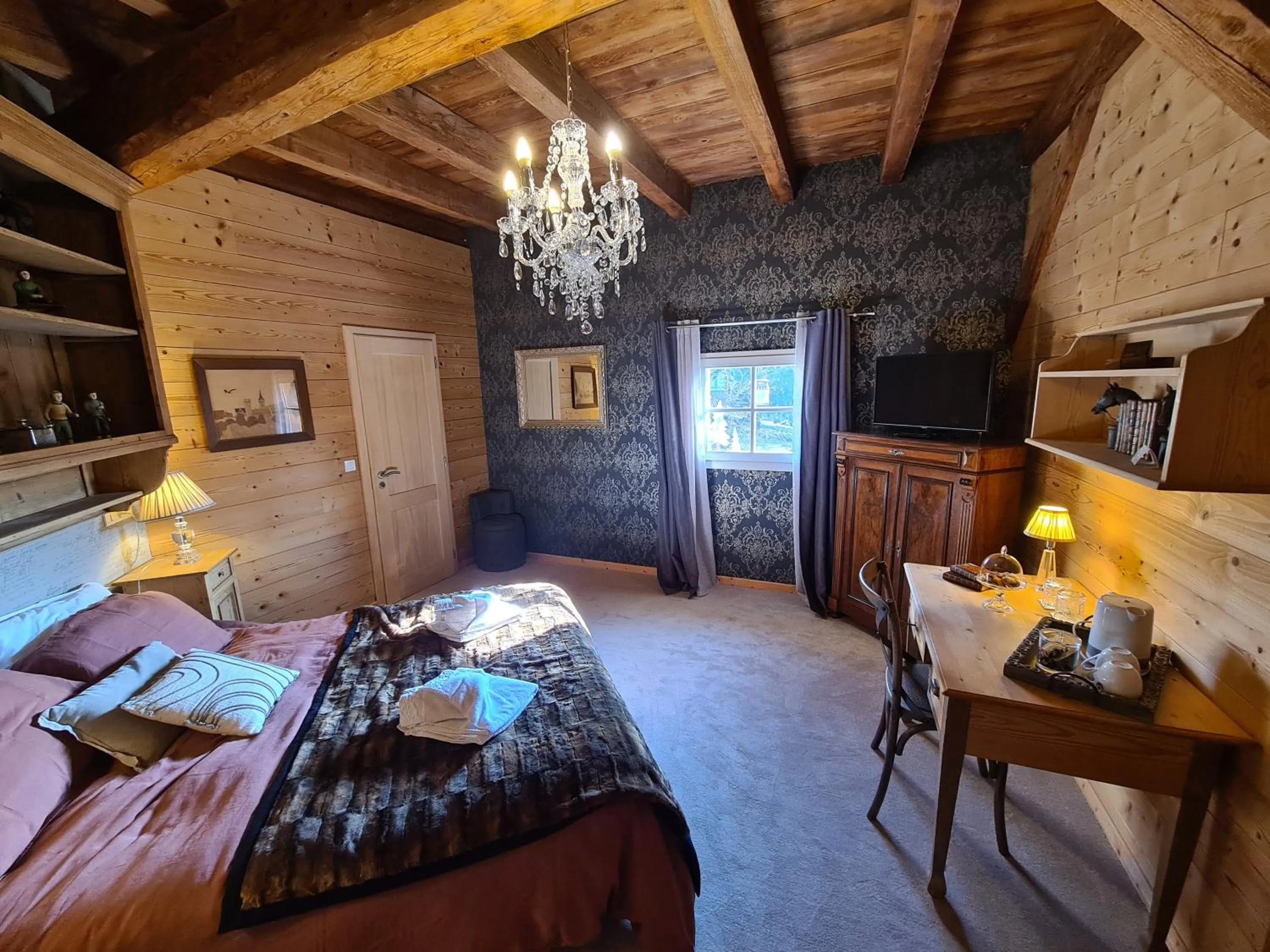 Bed in La Grange du couvent B&B