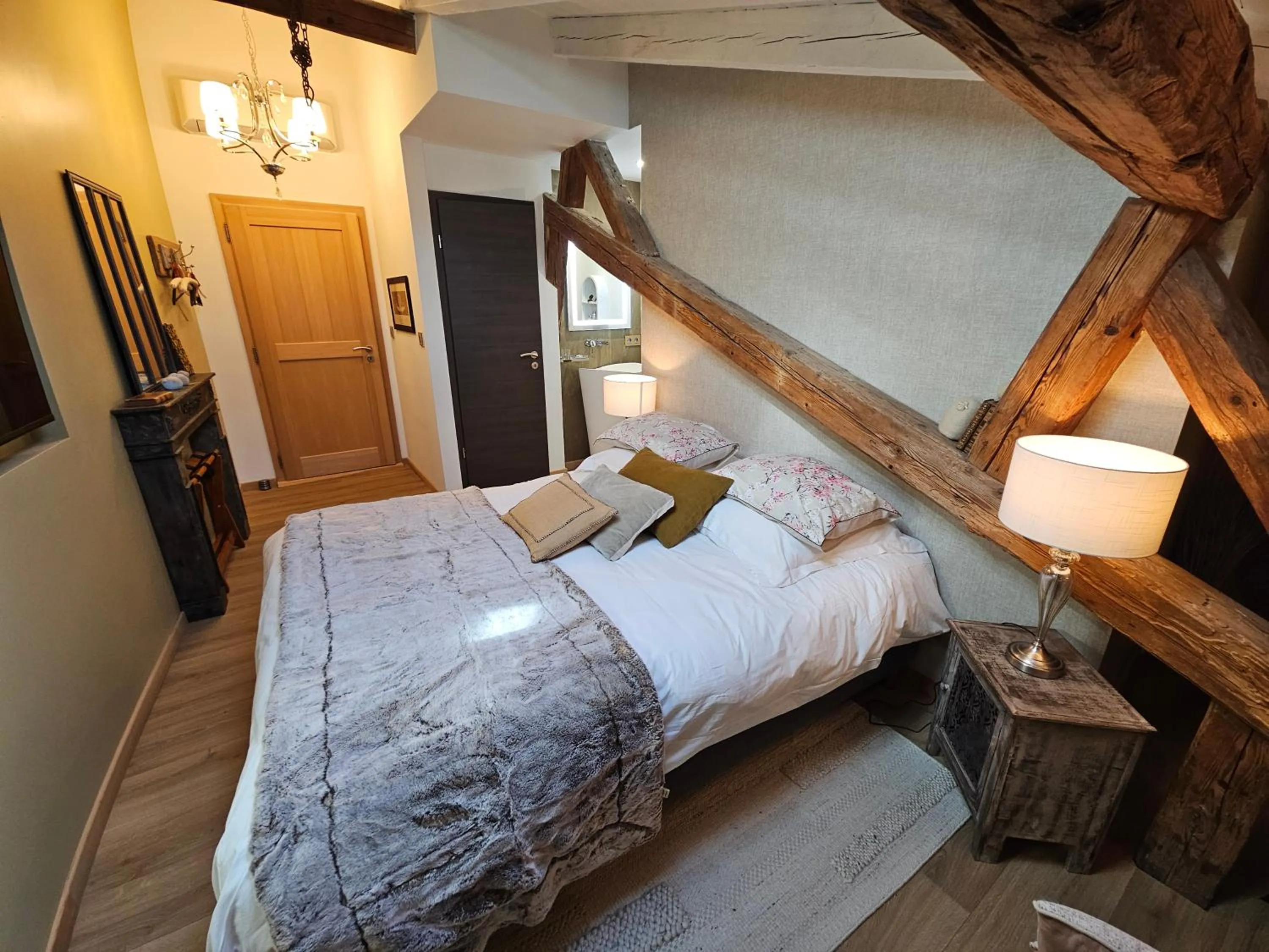 Bed in La Grange du couvent B&B