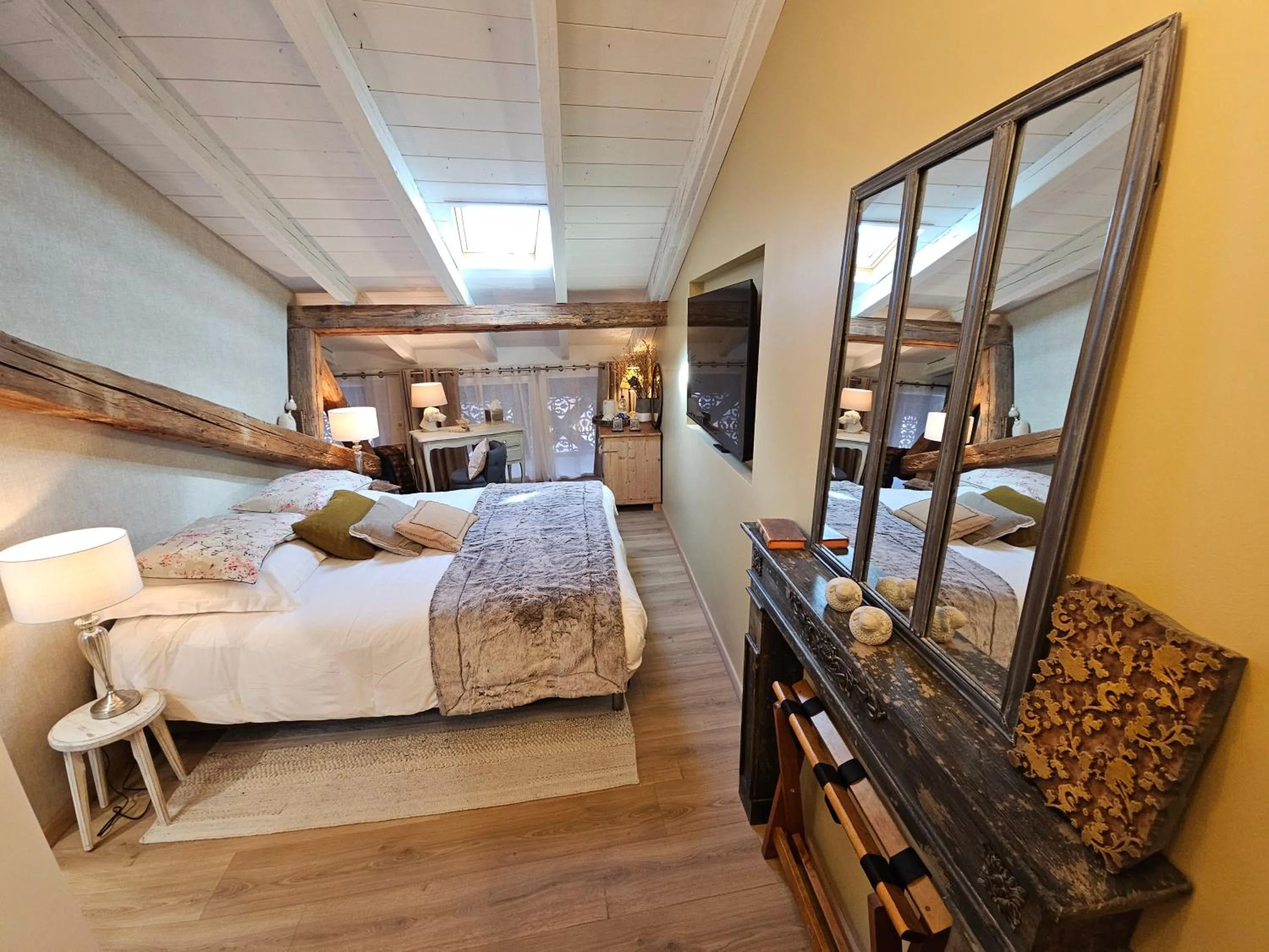 Bed in La Grange du couvent B&B