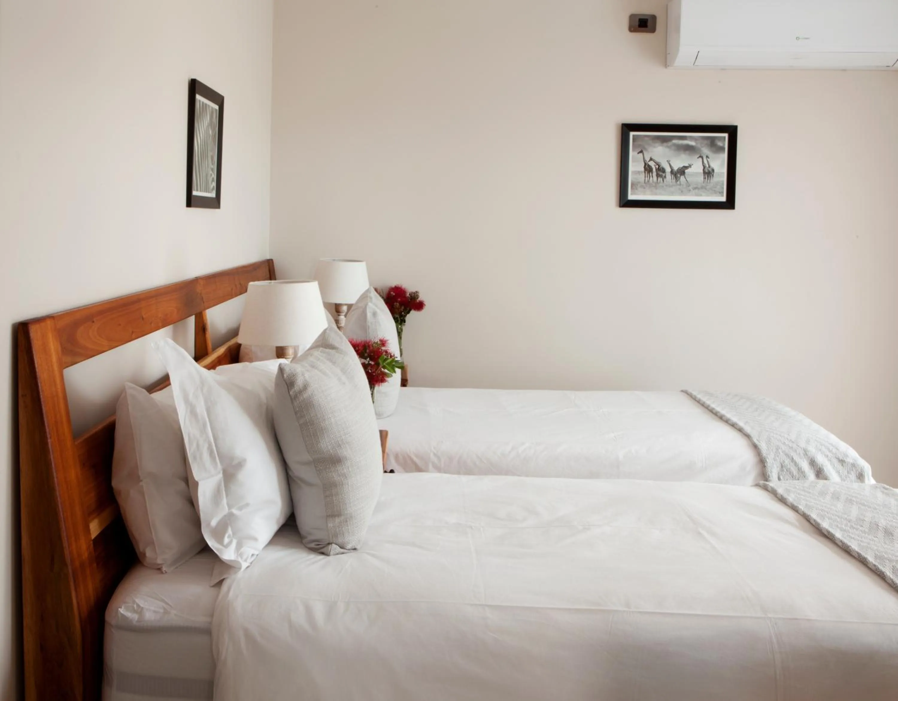 Bedroom, Bed in Lala Panzi B&B