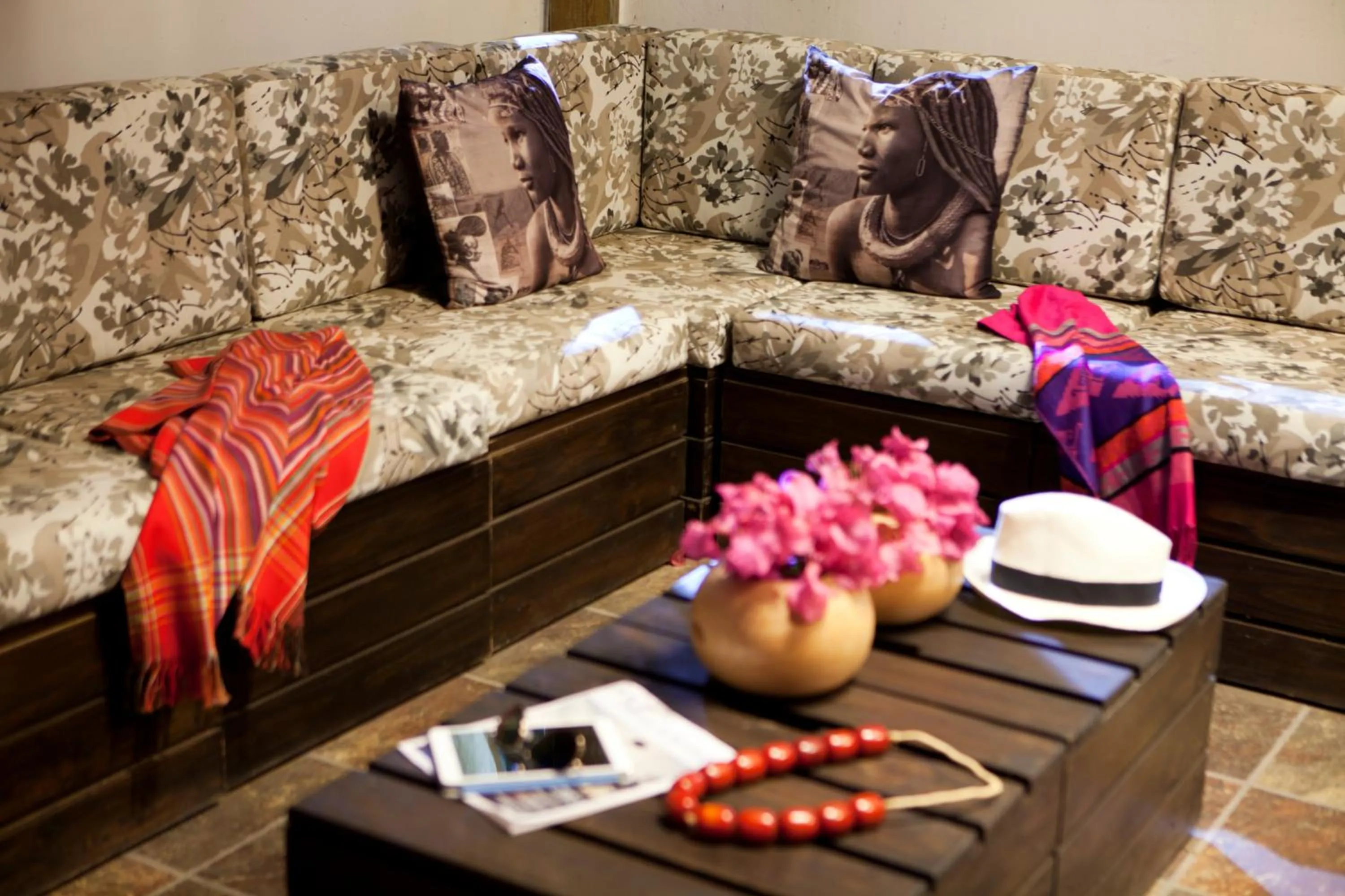 Lounge or bar in Lala Panzi B&B