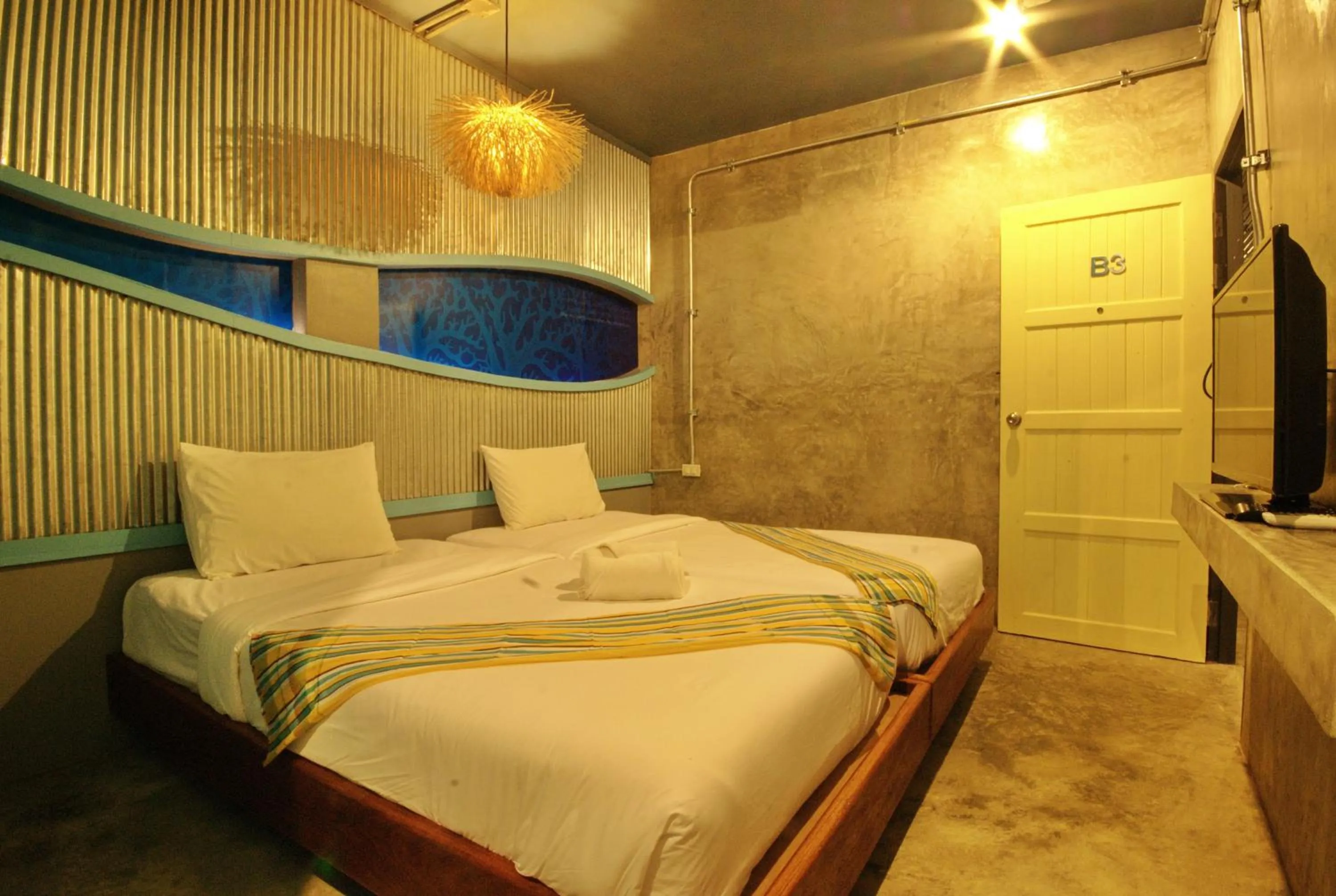 Bed in Seabox Khaolak Hostel