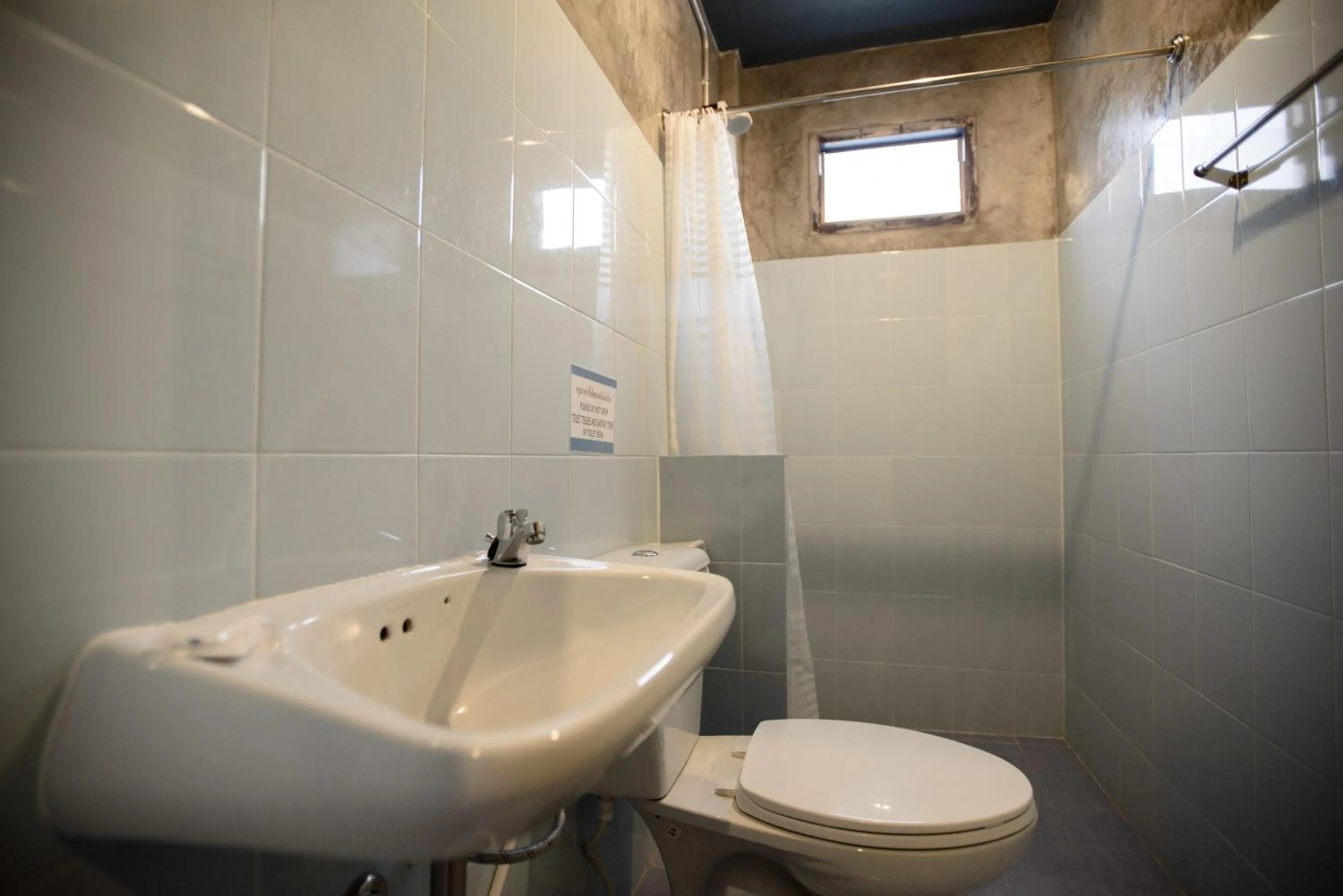 Bathroom in Seabox Khaolak Hostel