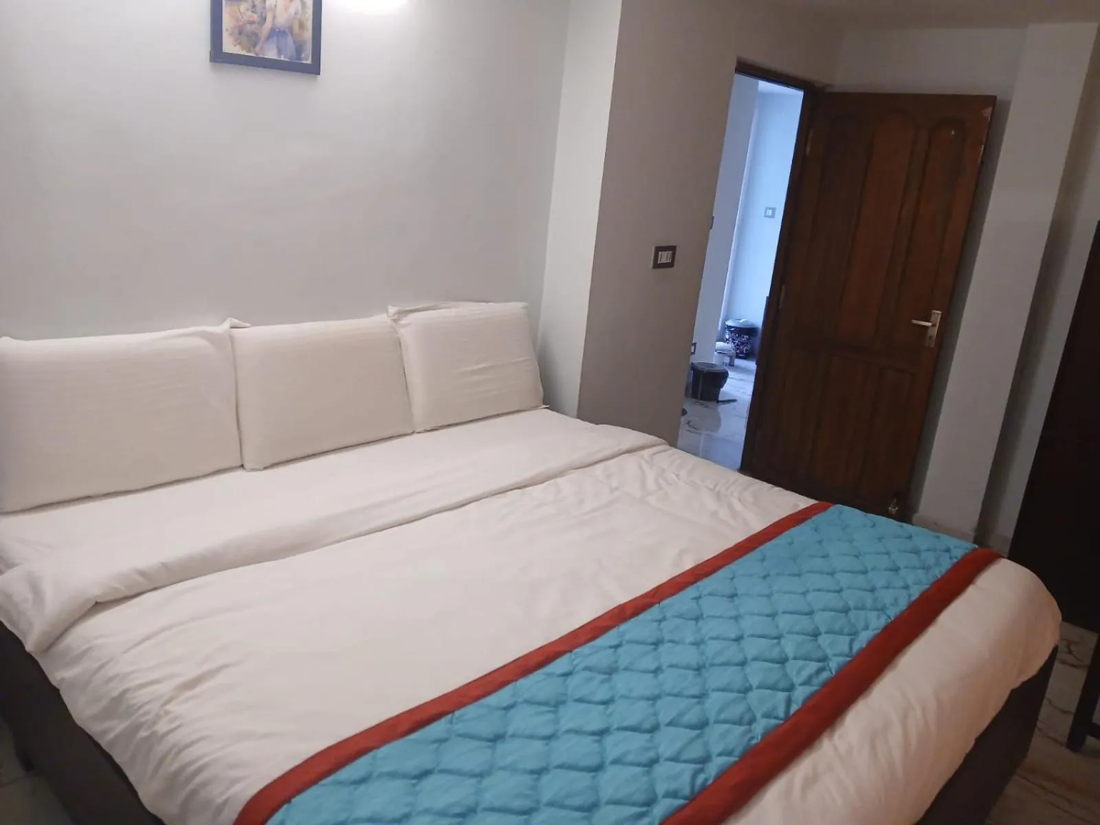 Ponmurugan Residency