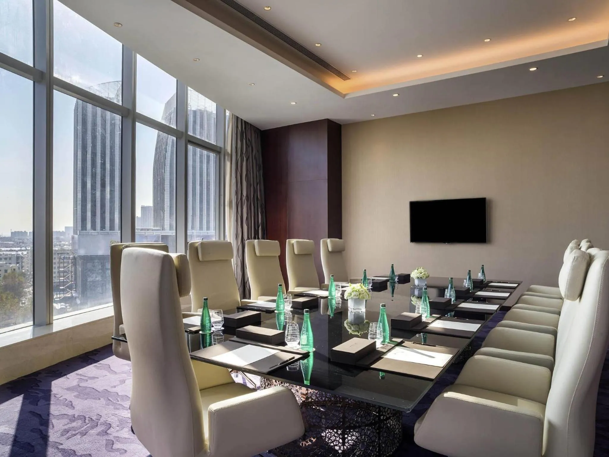 Meeting/conference room in Sofitel Lianyungang Suning