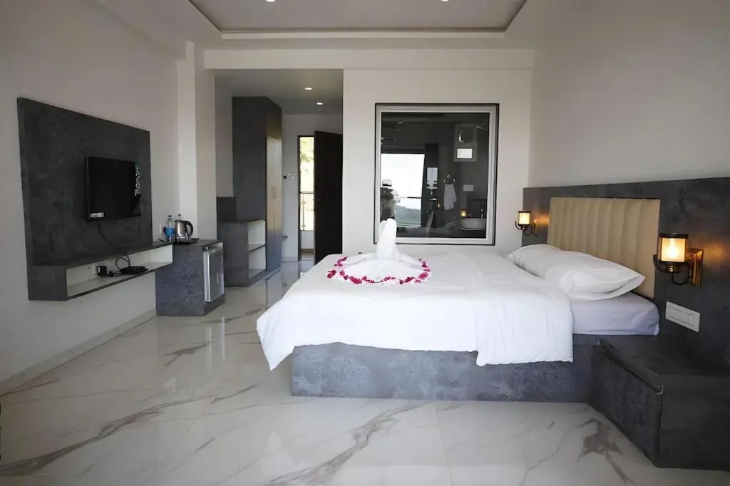 Bed in Silver Spring Resort