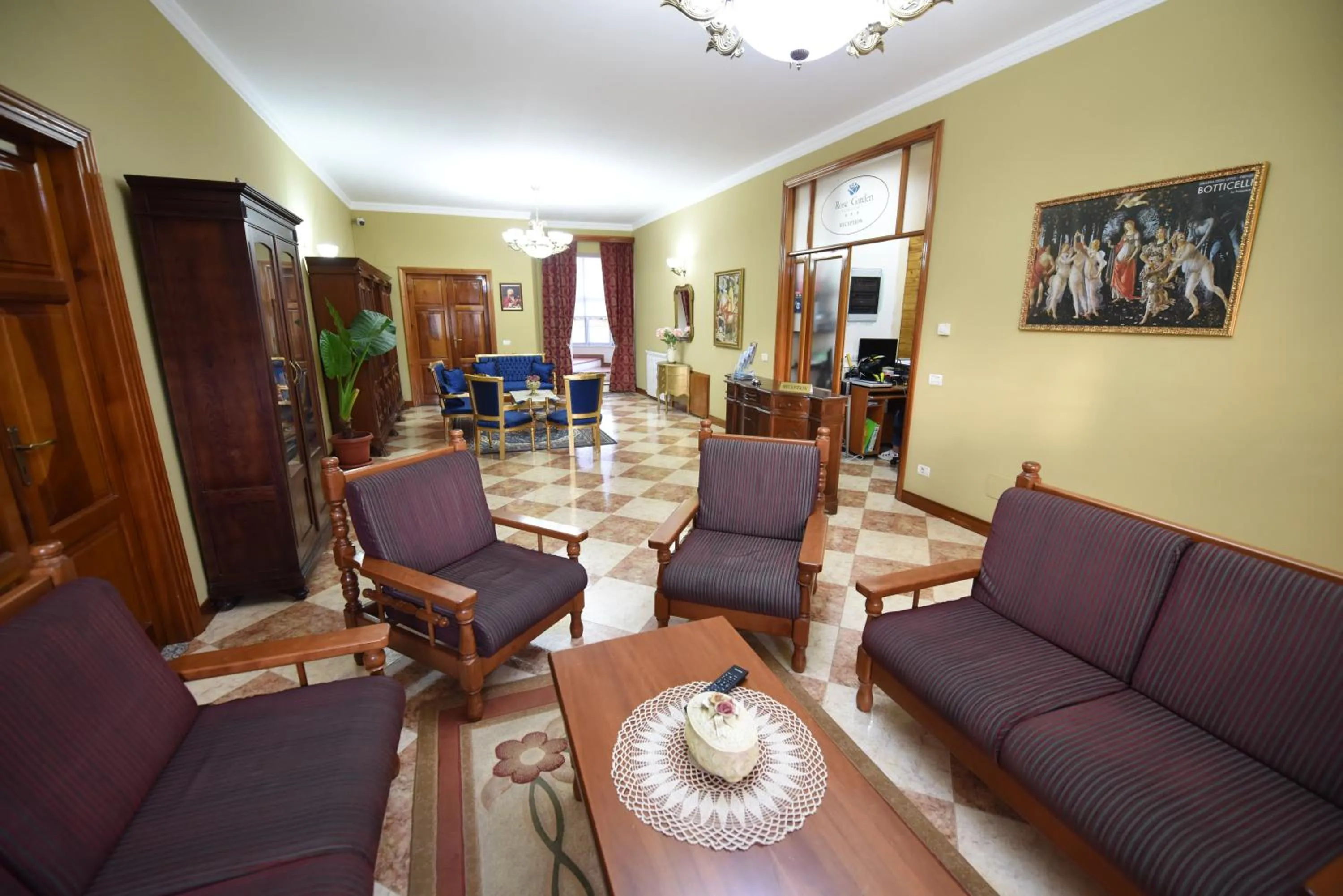 Lobby or reception in Rose Garden Hotel