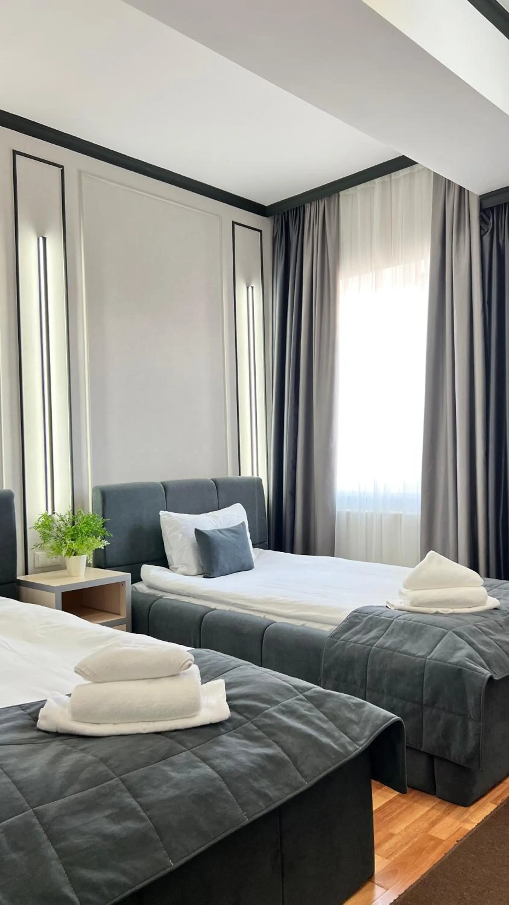 Bed in Caravan Hotel