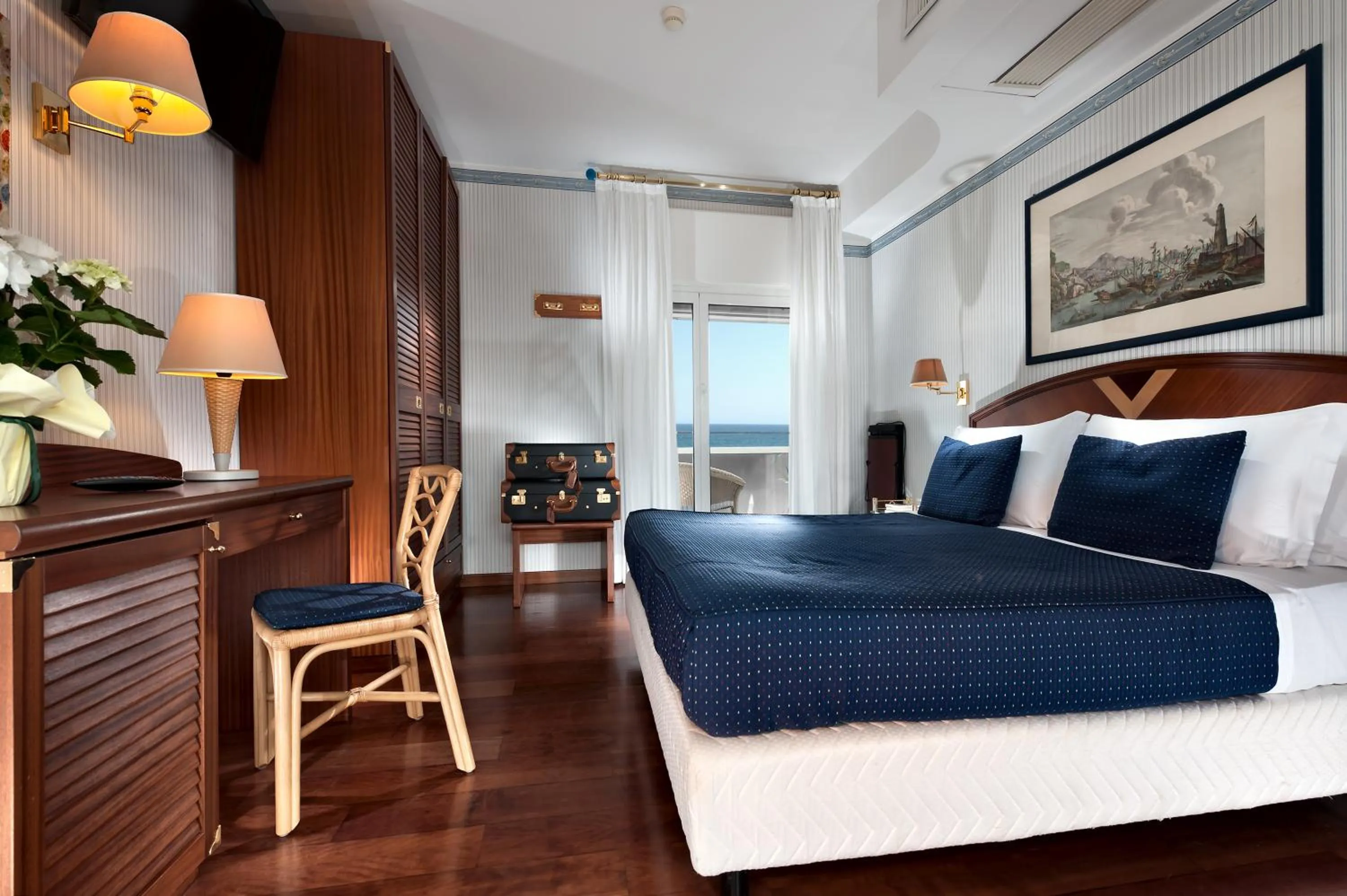 Photo of the whole room, Bed in Atilius Hotel & Suites