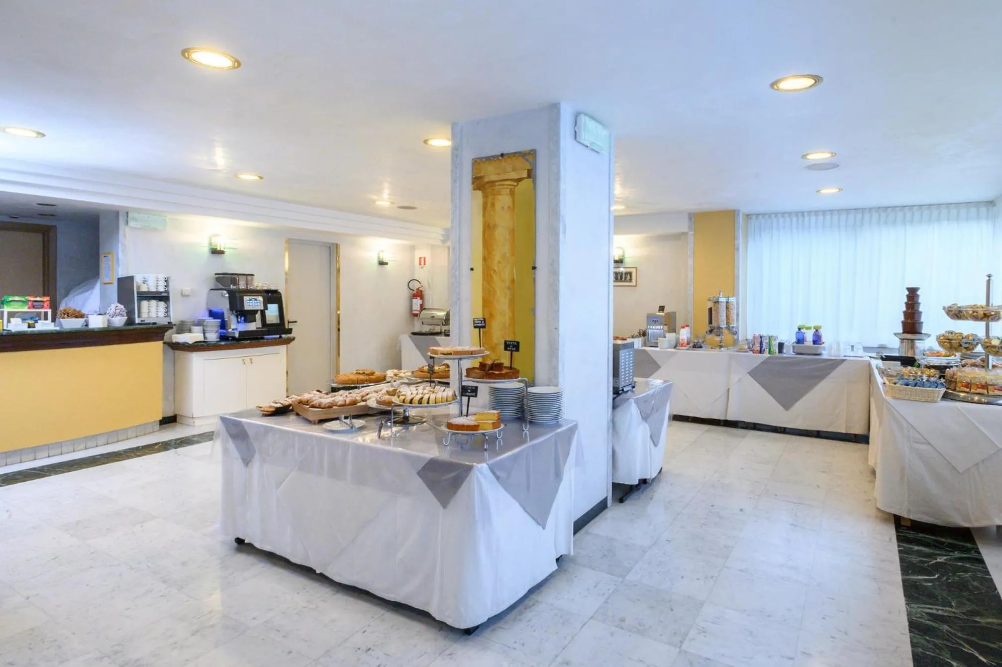 Breakfast in Atilius Hotel & Suites