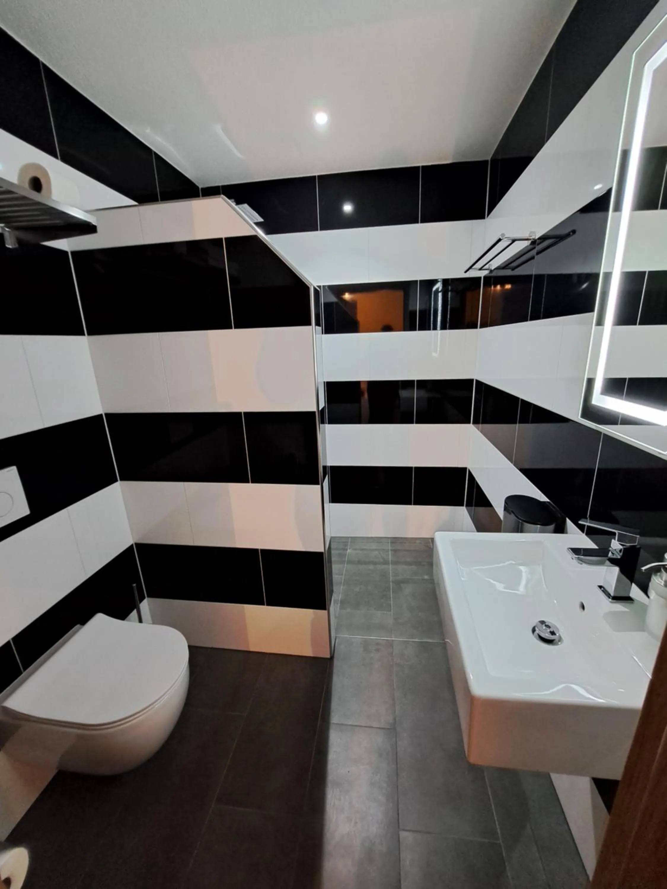 Shower in good bed biberist