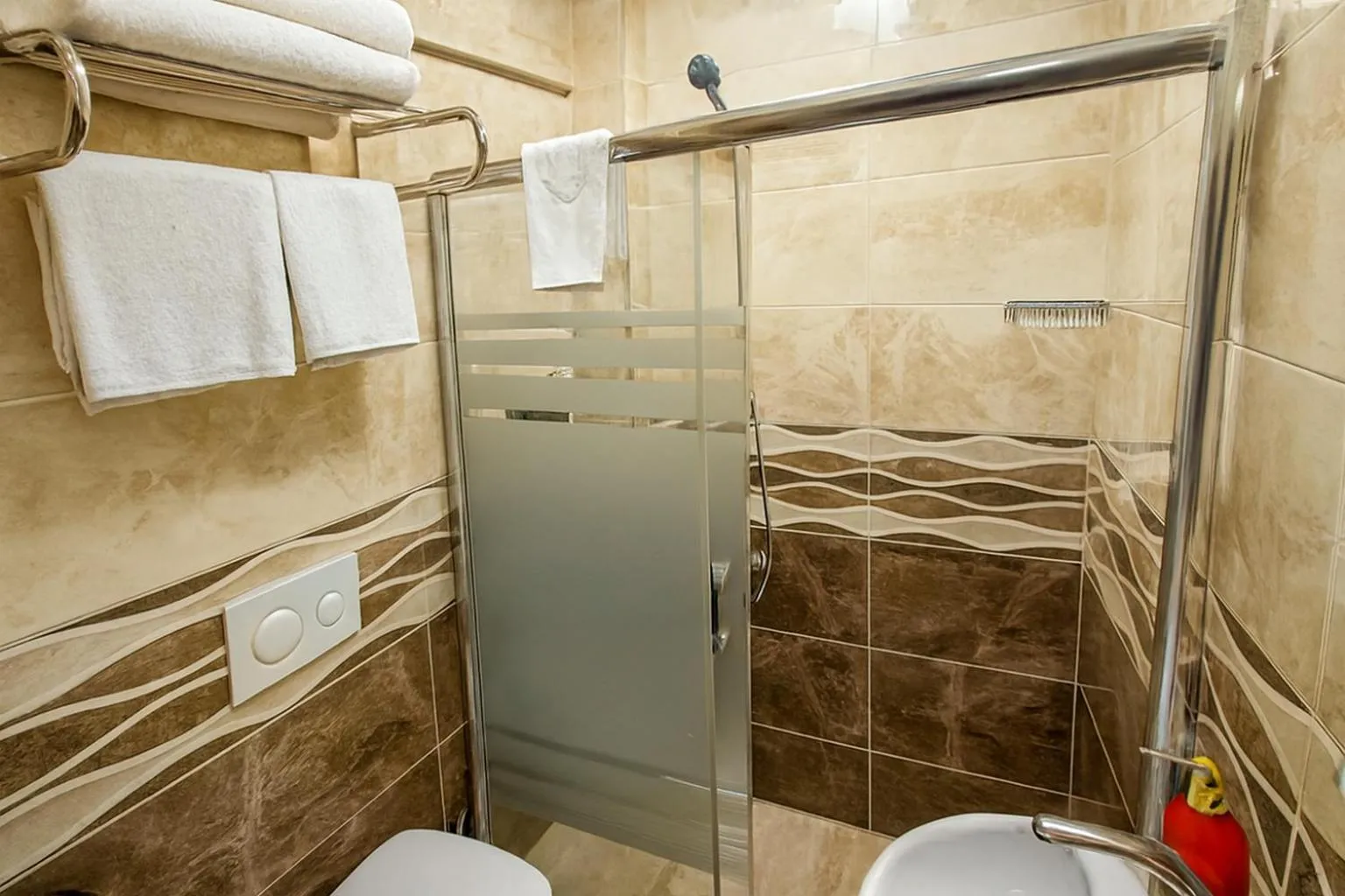 Shower in Lion Stone Hotel