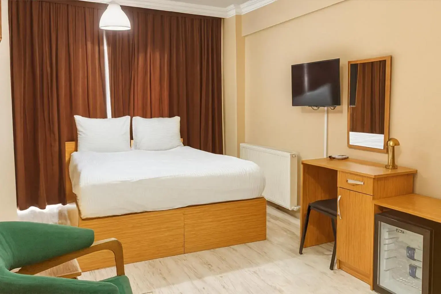 Double Room in Lion Stone Hotel Double Room in Lion Stone Hotel