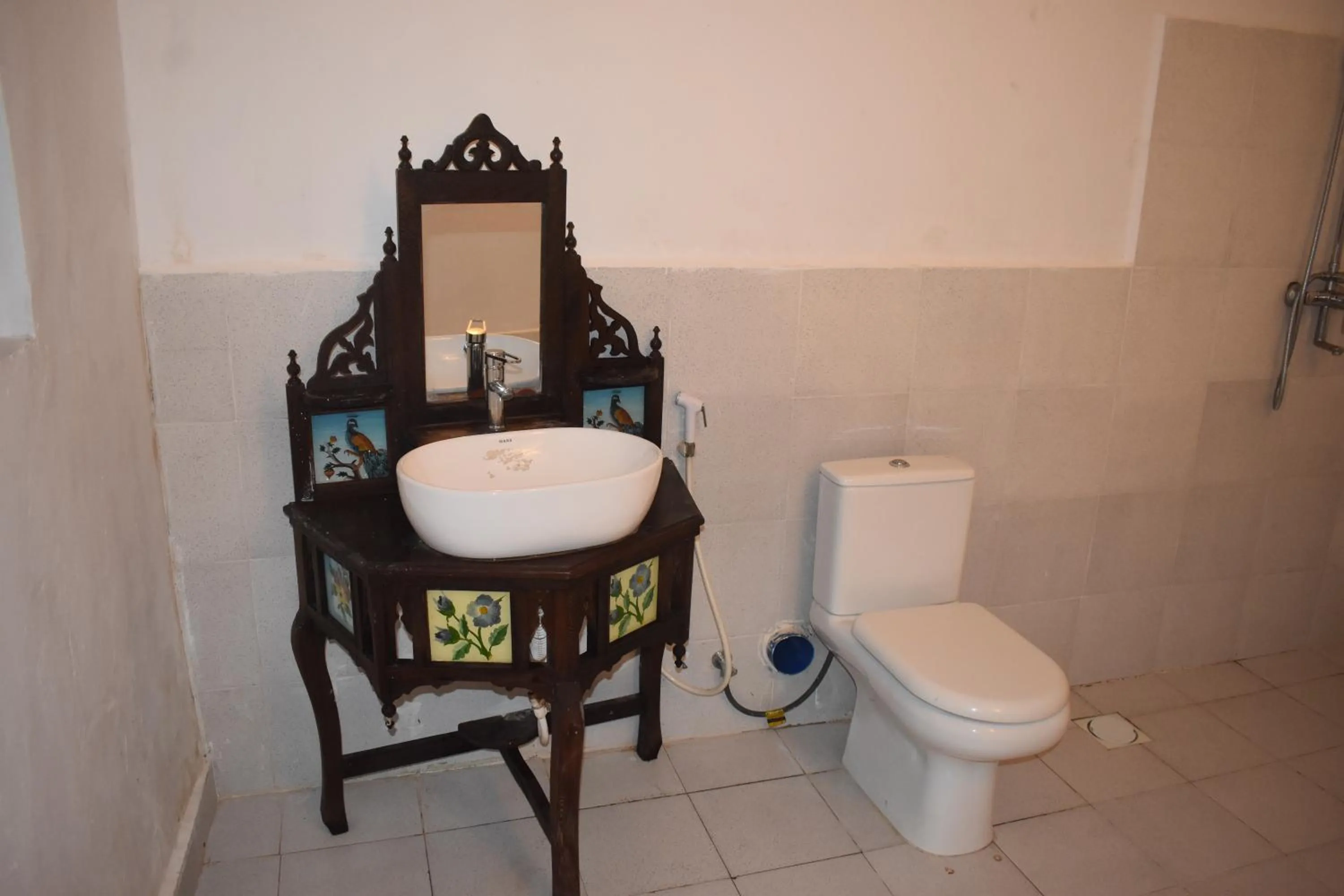 Bathroom in Riverman Hotel