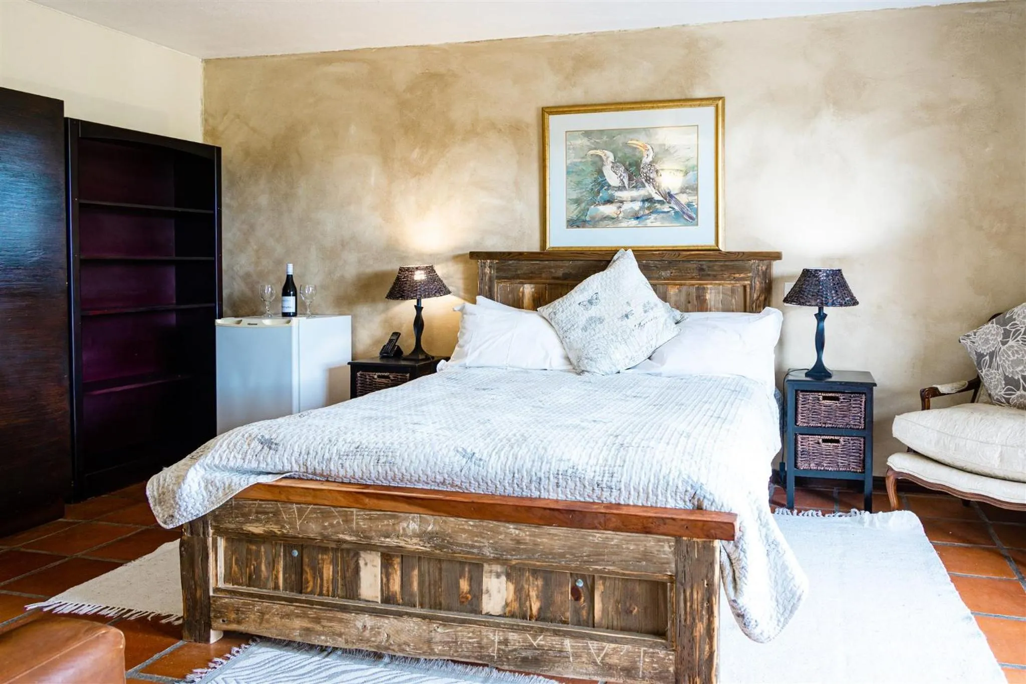 Bed in Wild Rose Country Lodge