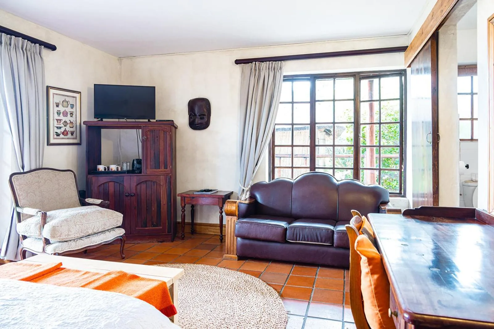 Seating area in Wild Rose Country Lodge