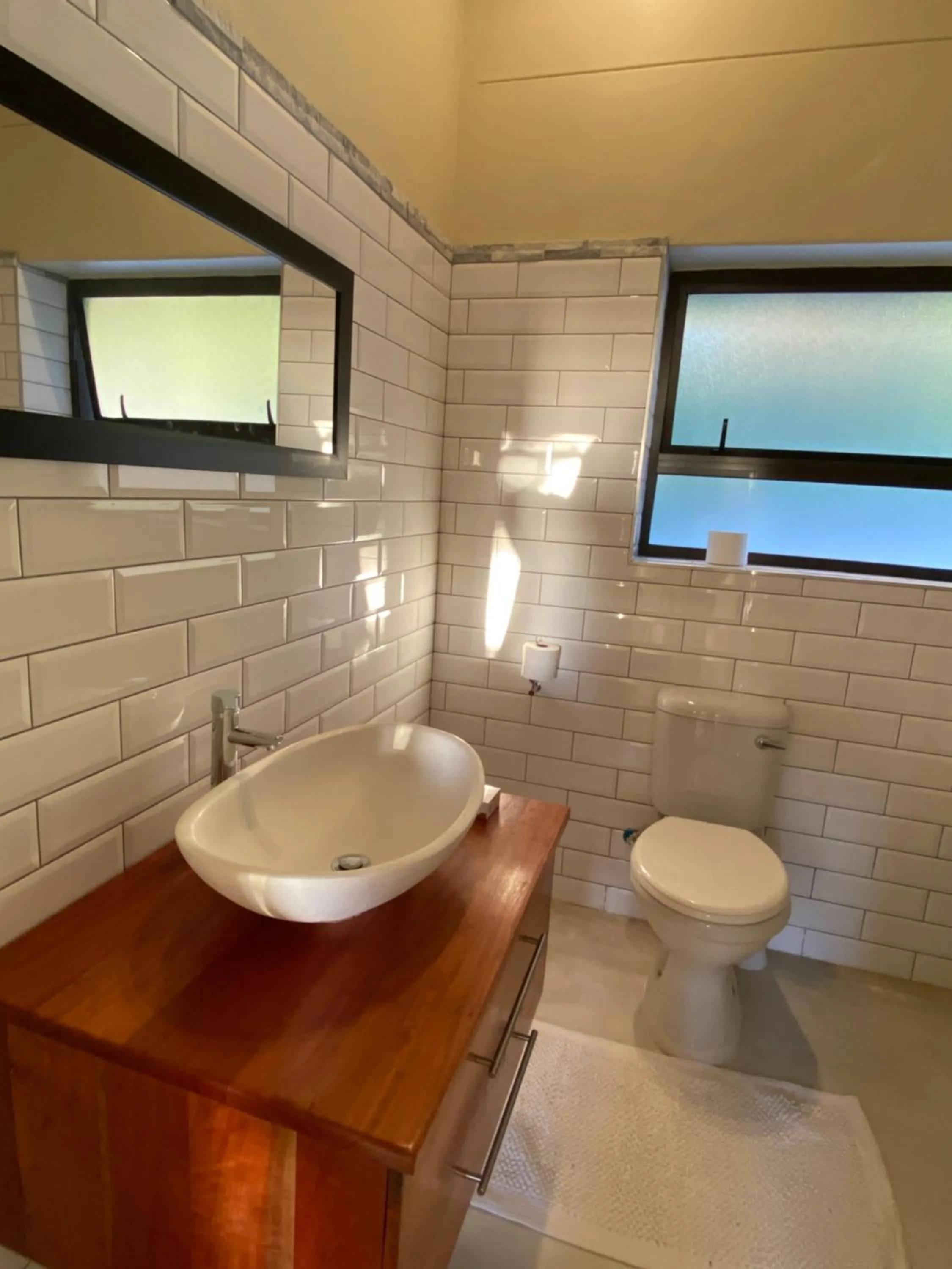 Bathroom in Wild Rose Country Lodge