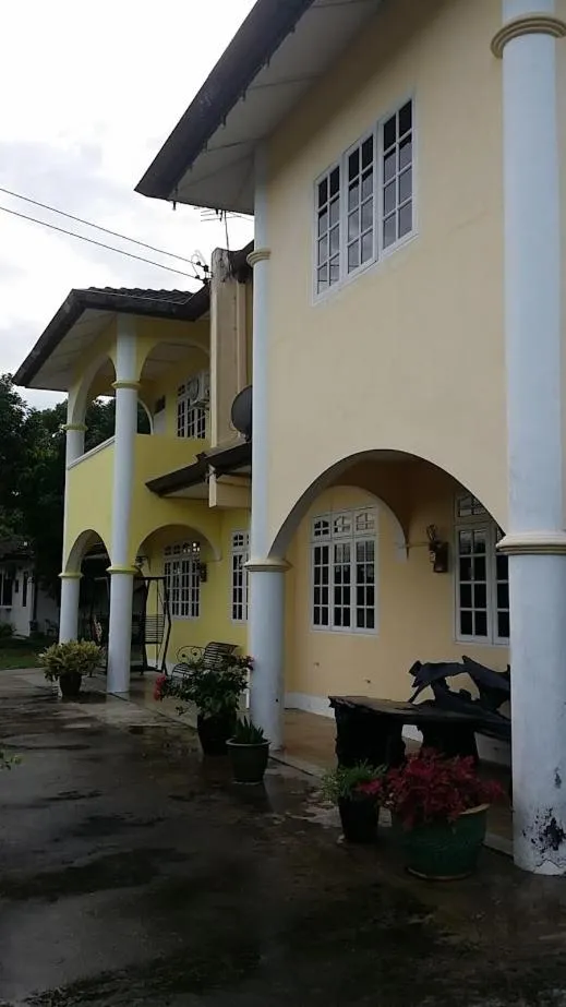 Homestay Petrajaya Kuching