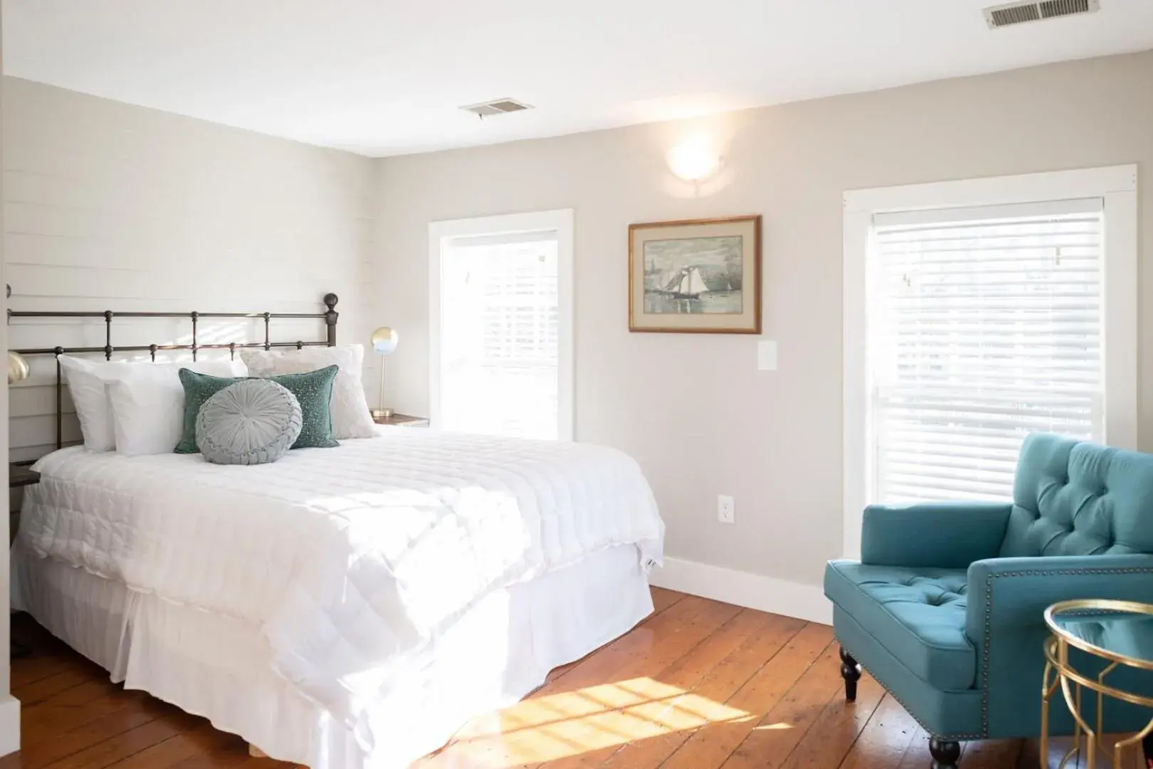 Queen Room - single occupancy in Park House Inn Queen Room - single occupancy in Park House Inn