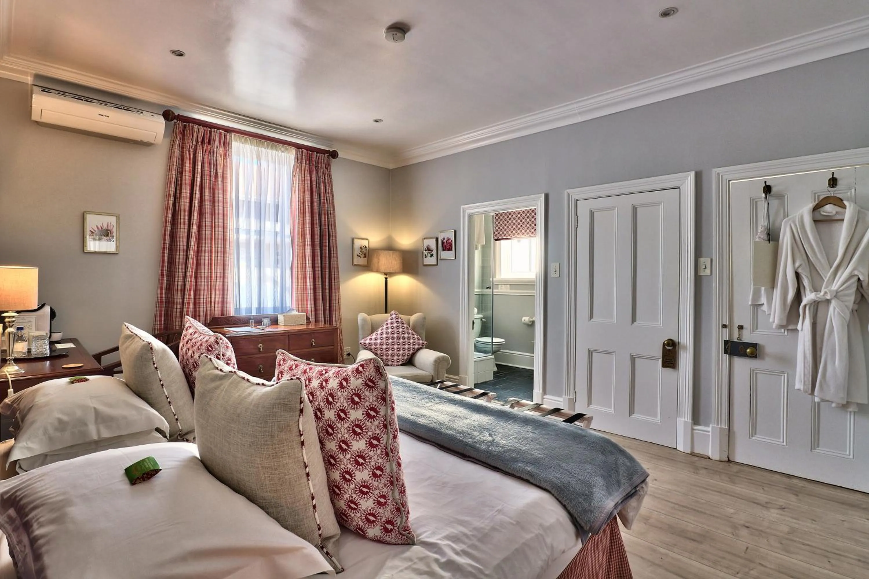 Photo of the whole room, Bed in Parker Cottage Guesthouse