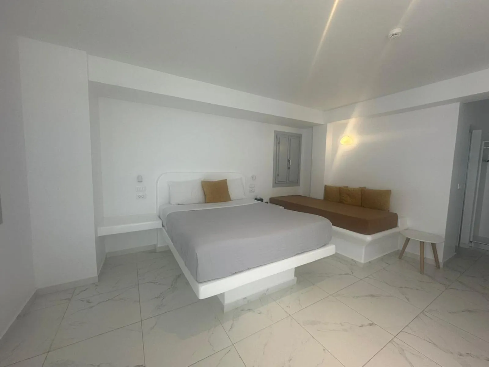 Bedroom, Bed in White Concept Caves