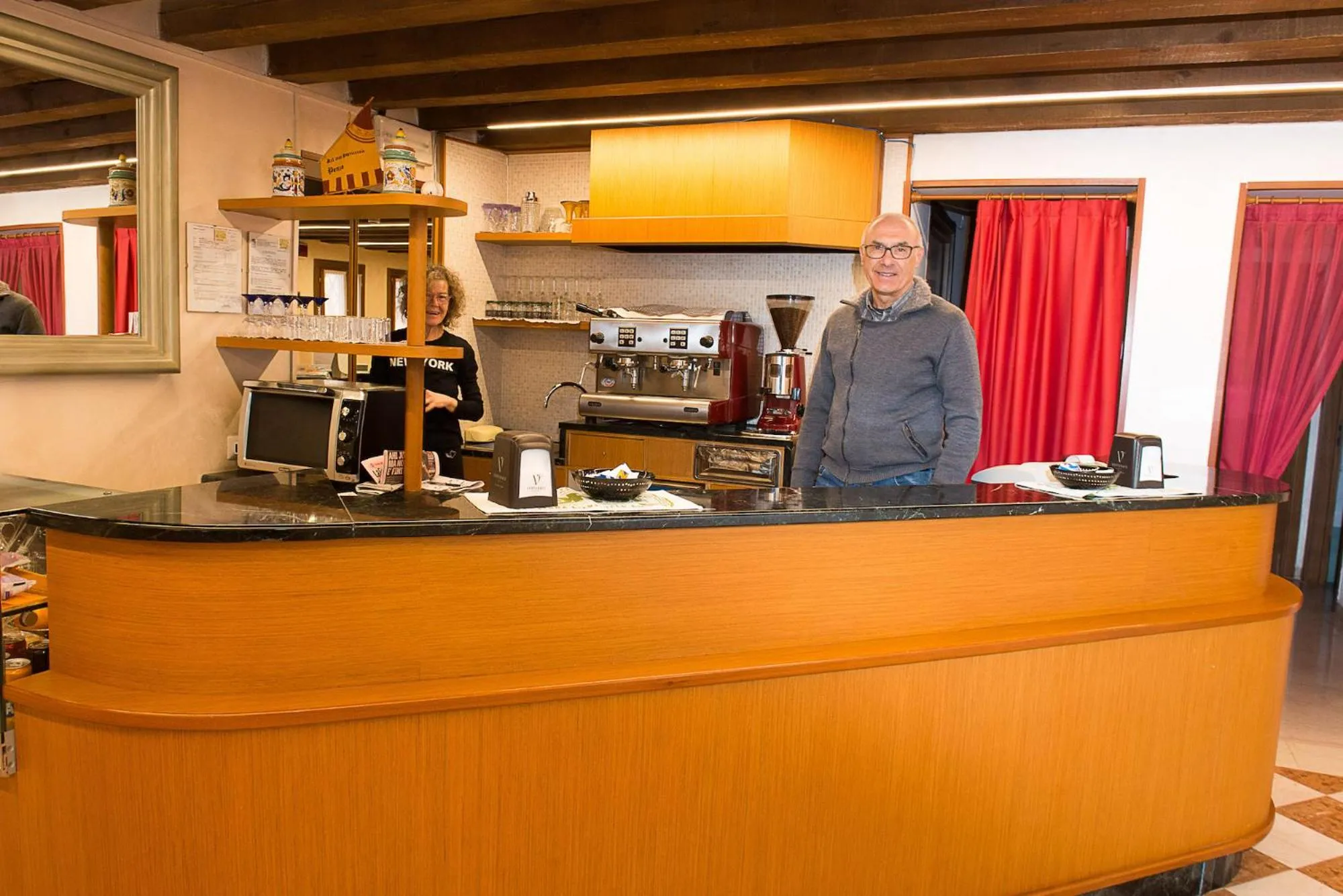 Lounge or bar in Domus Clugiae