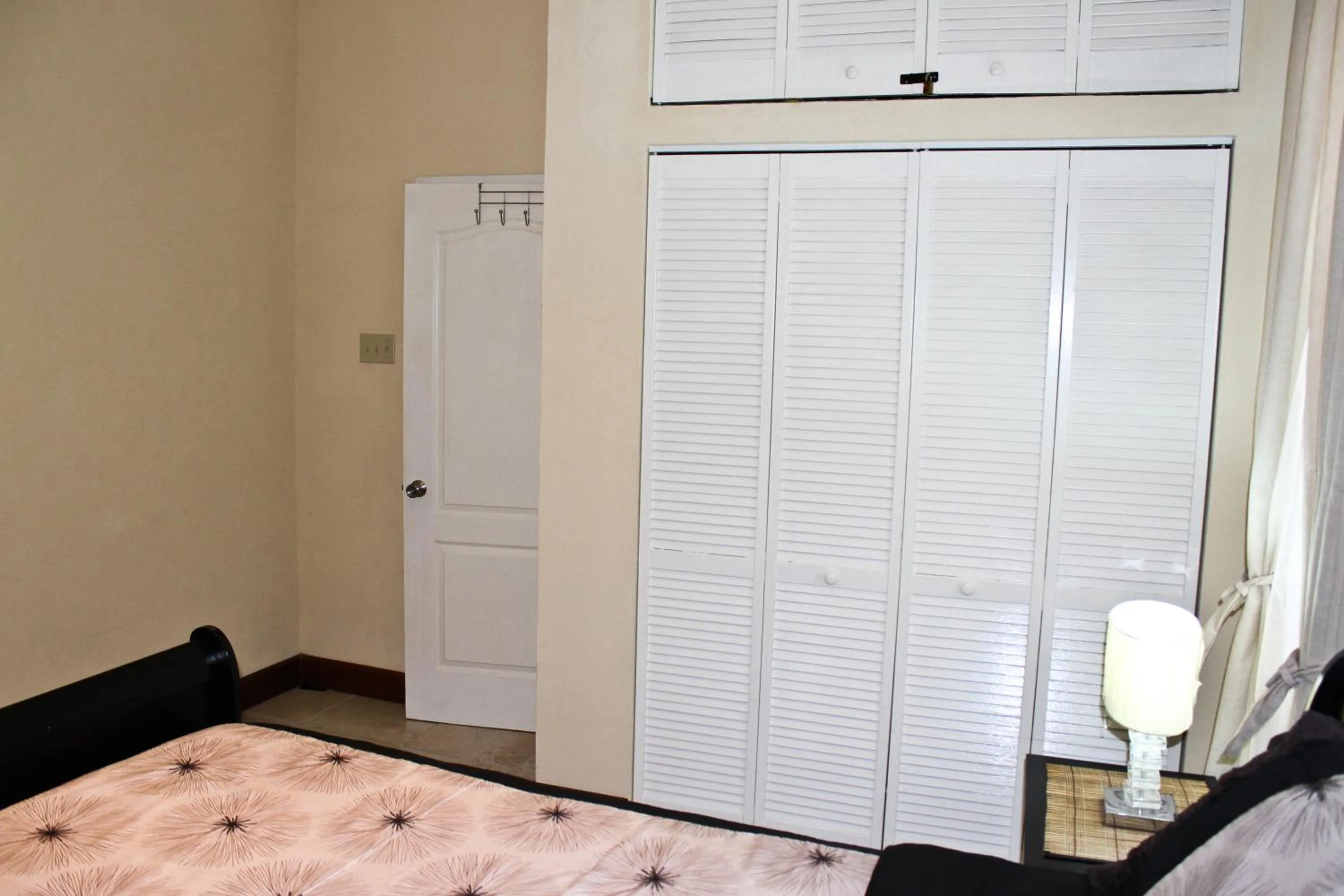 Bed in Eclipse Suite Guest Apartment